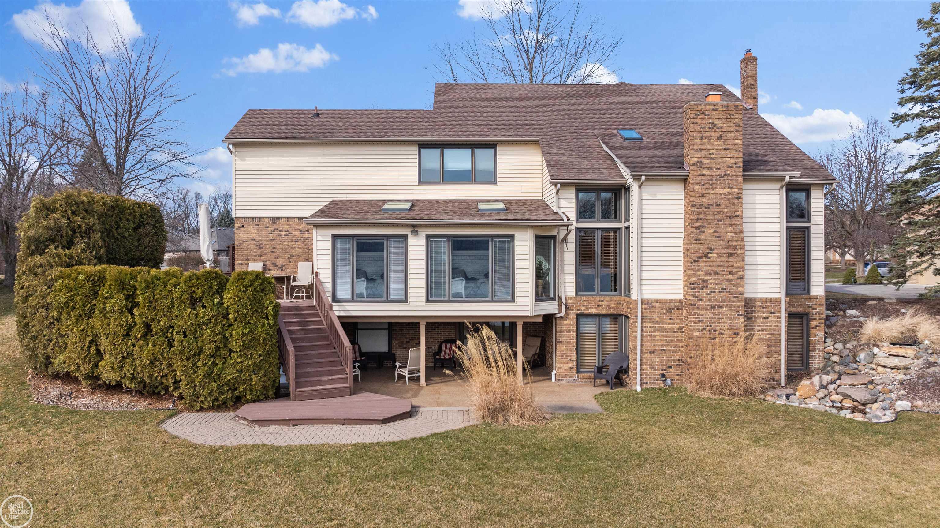 54334 Sherwood Lane