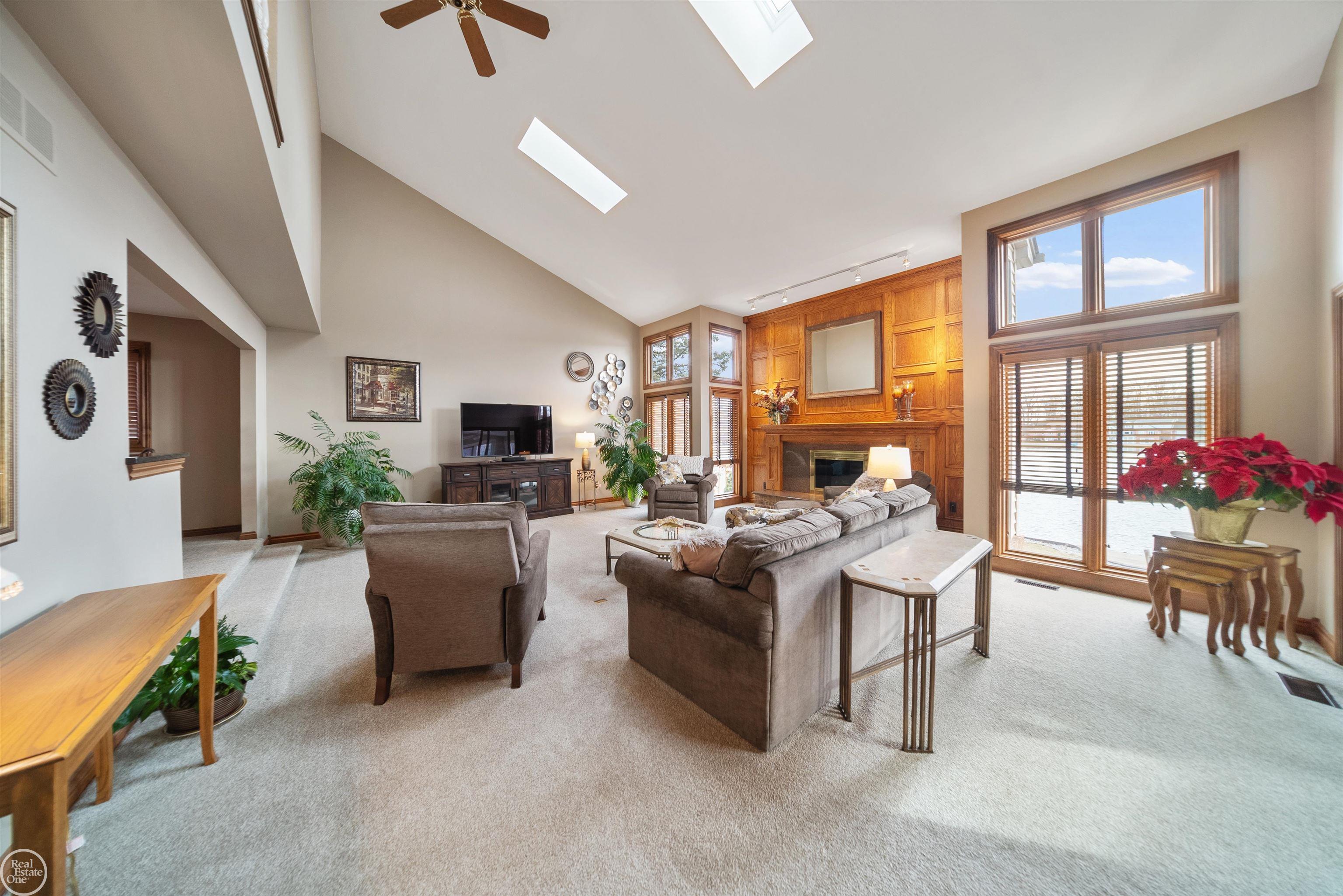 54334 Sherwood Lane