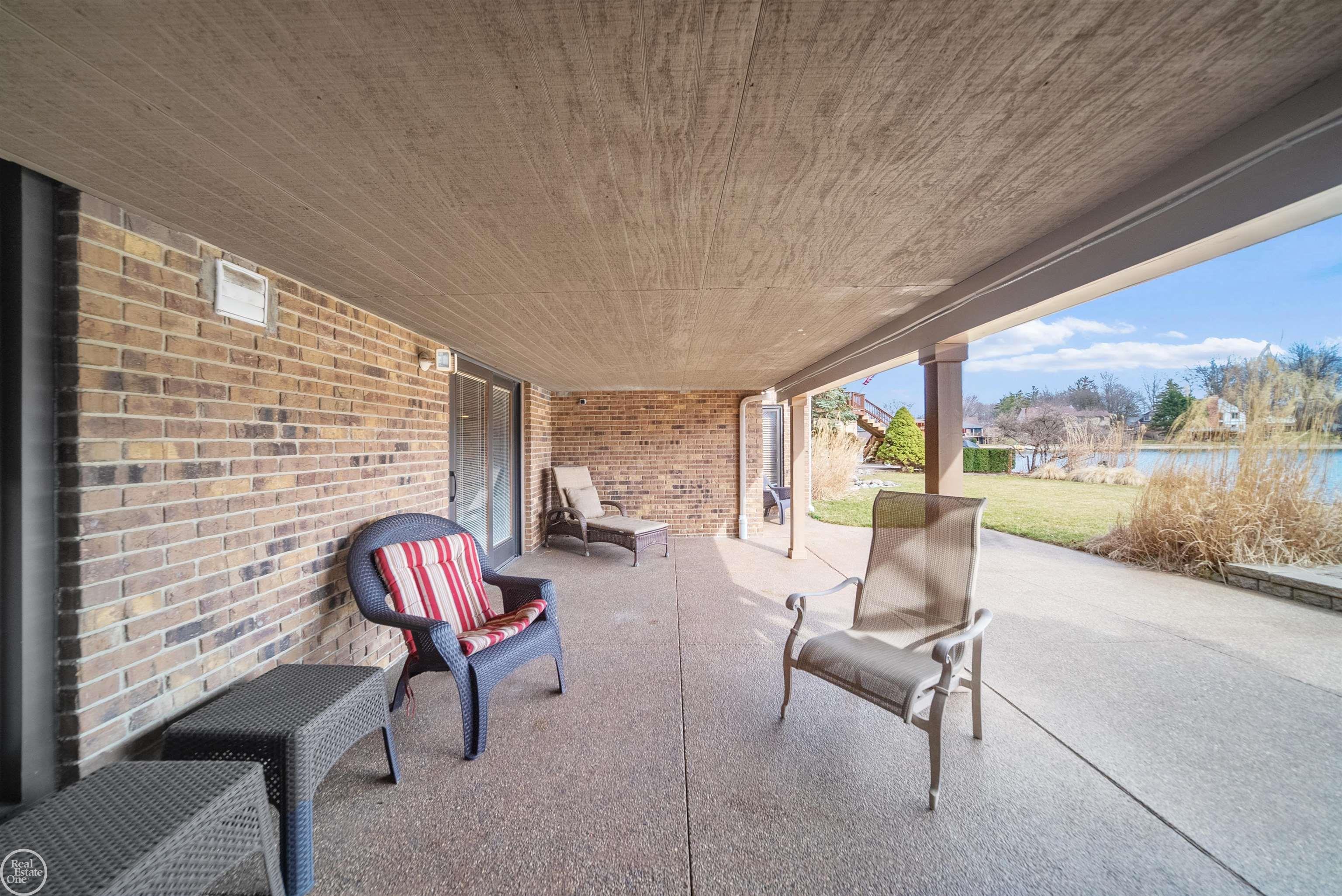 54334 Sherwood Lane