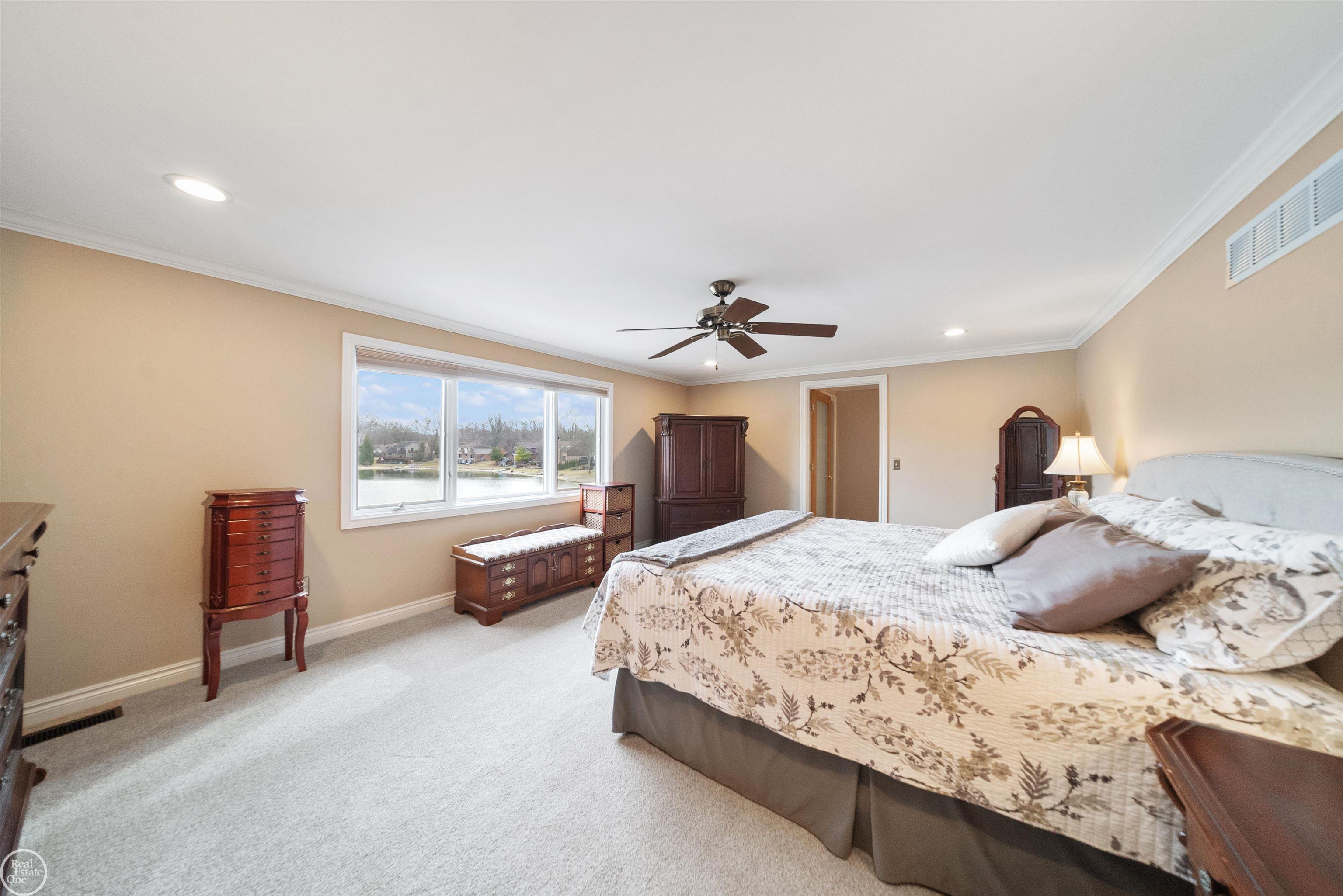54334 Sherwood Lane