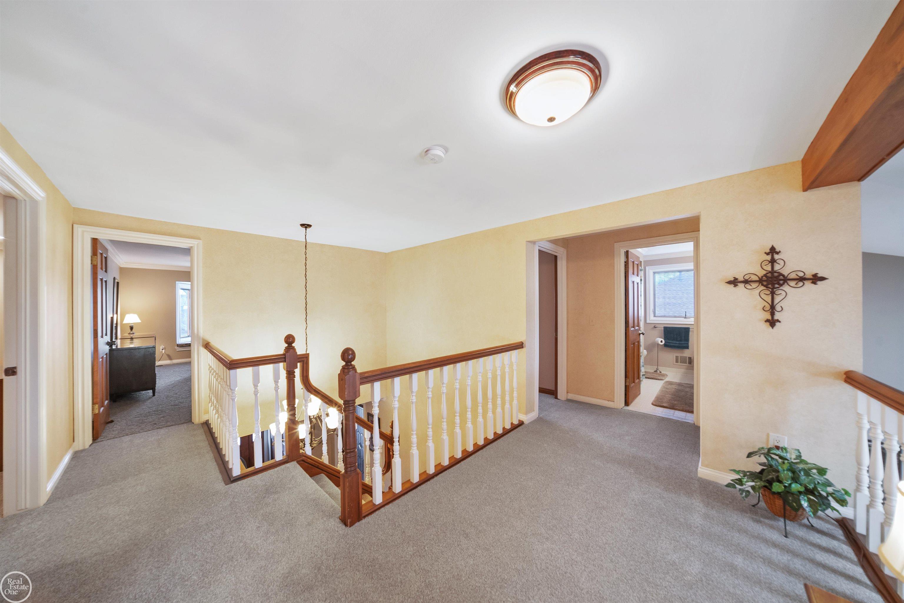 54334 Sherwood Lane