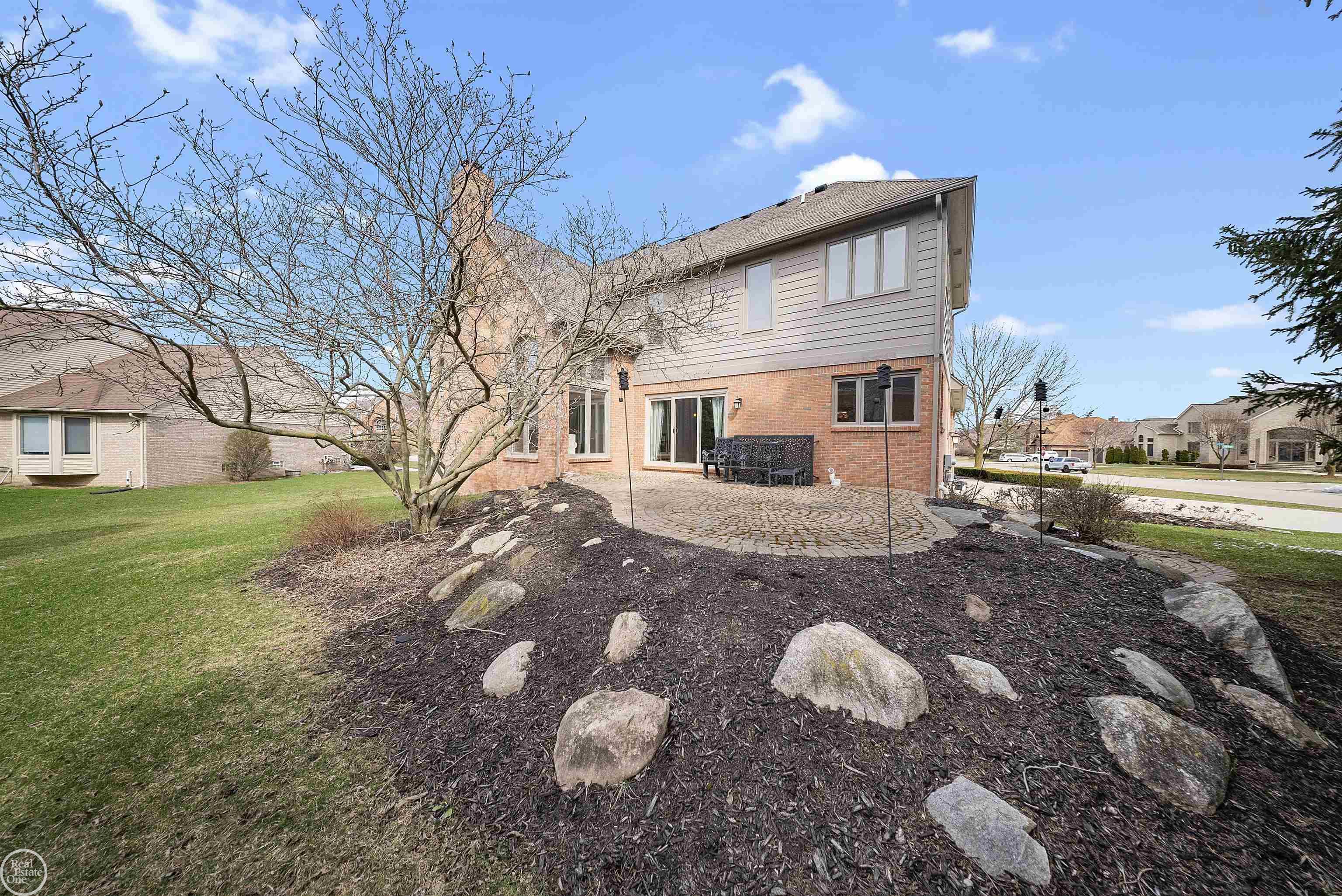 2760 Harrow Way Drive