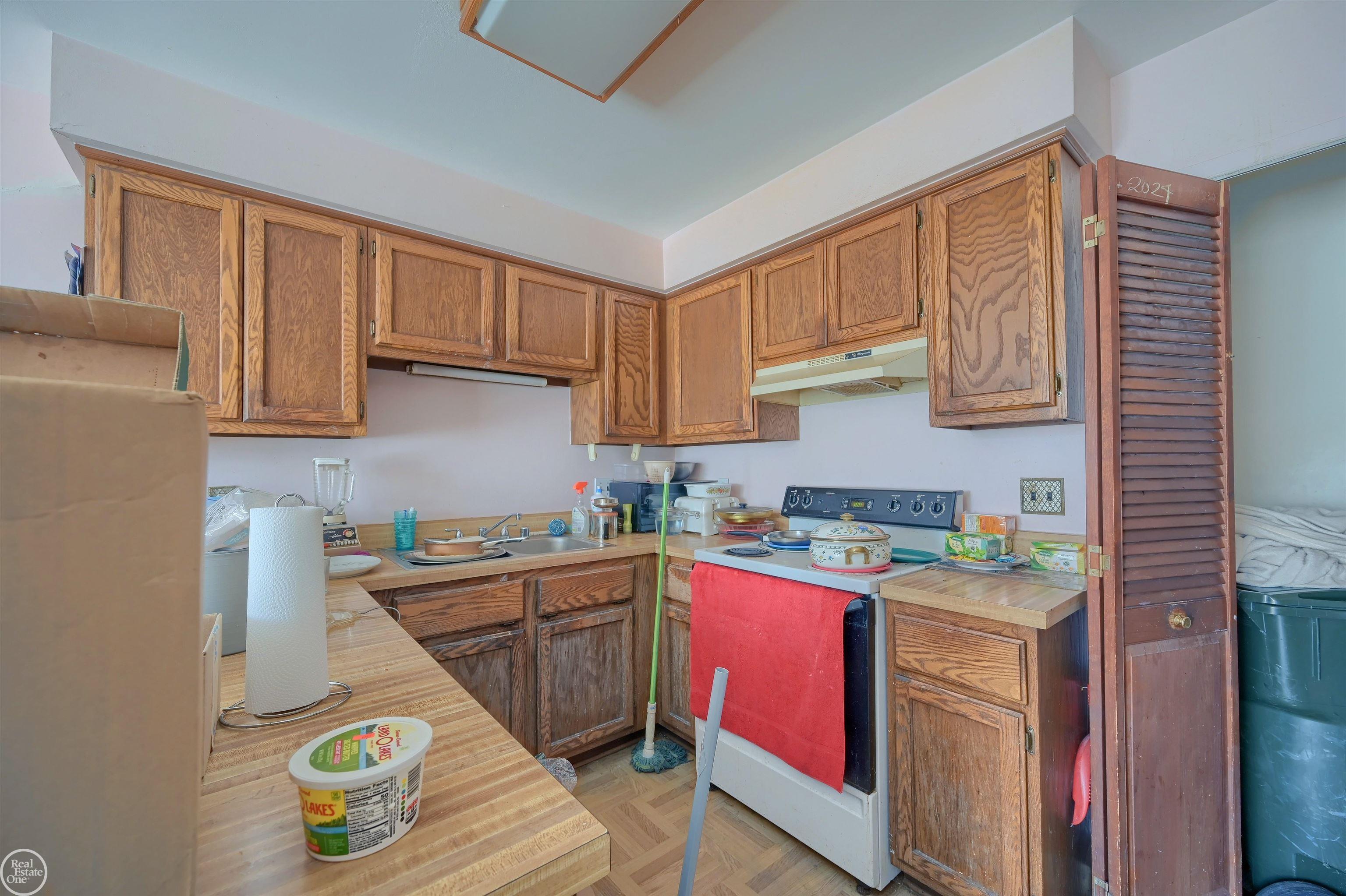 704 Dressler Lane