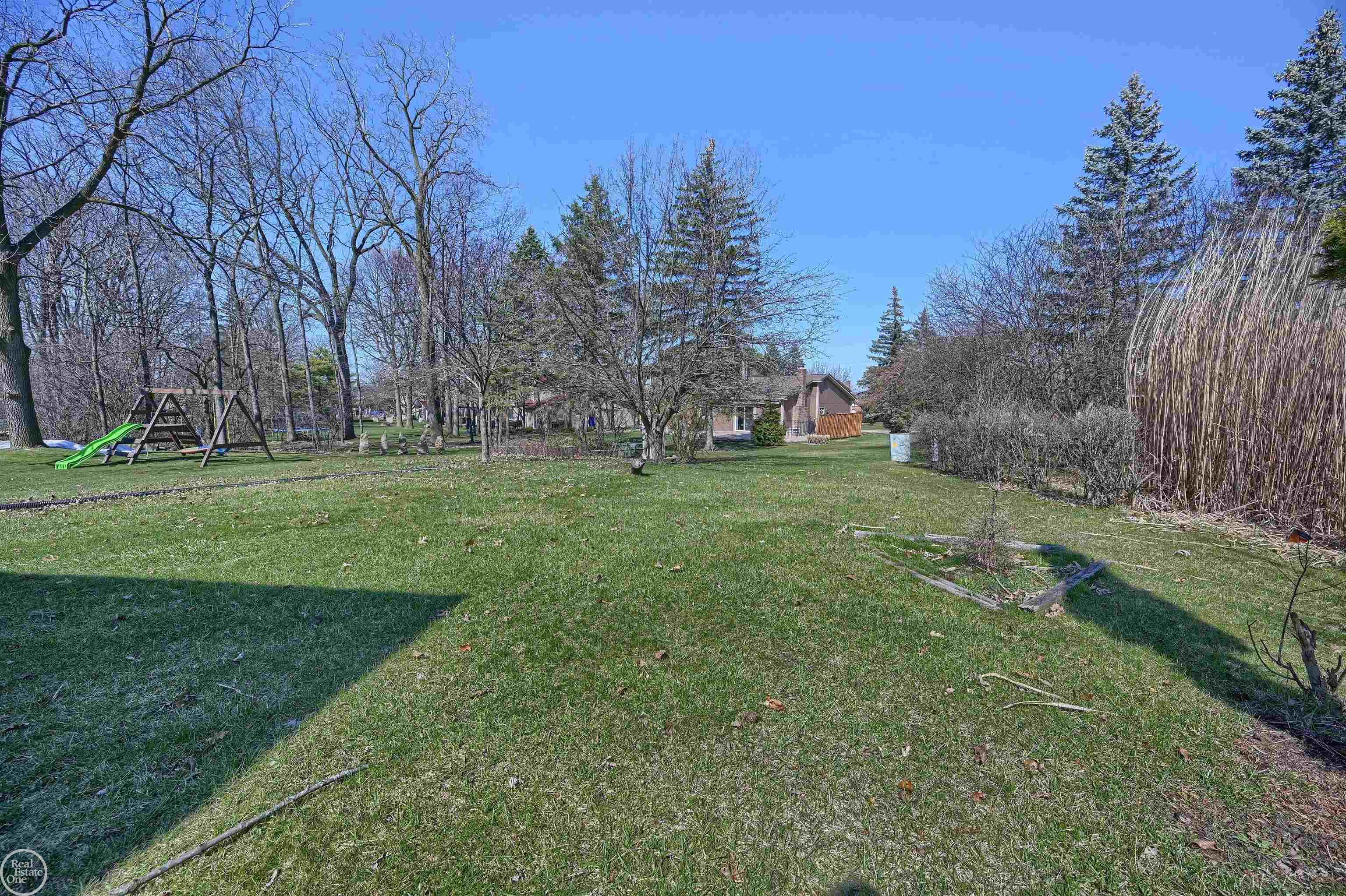 704 Dressler Lane