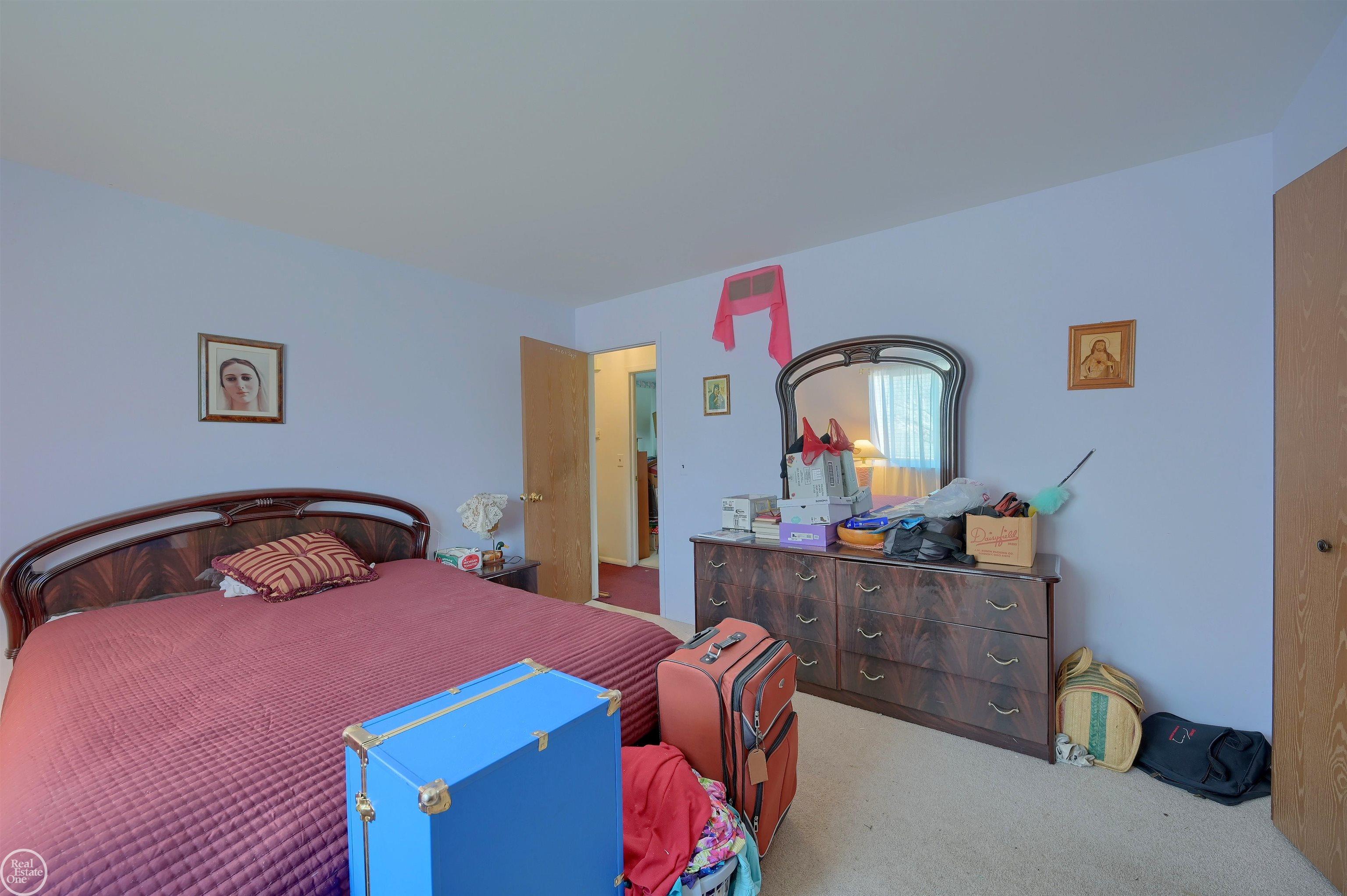 704 Dressler Lane