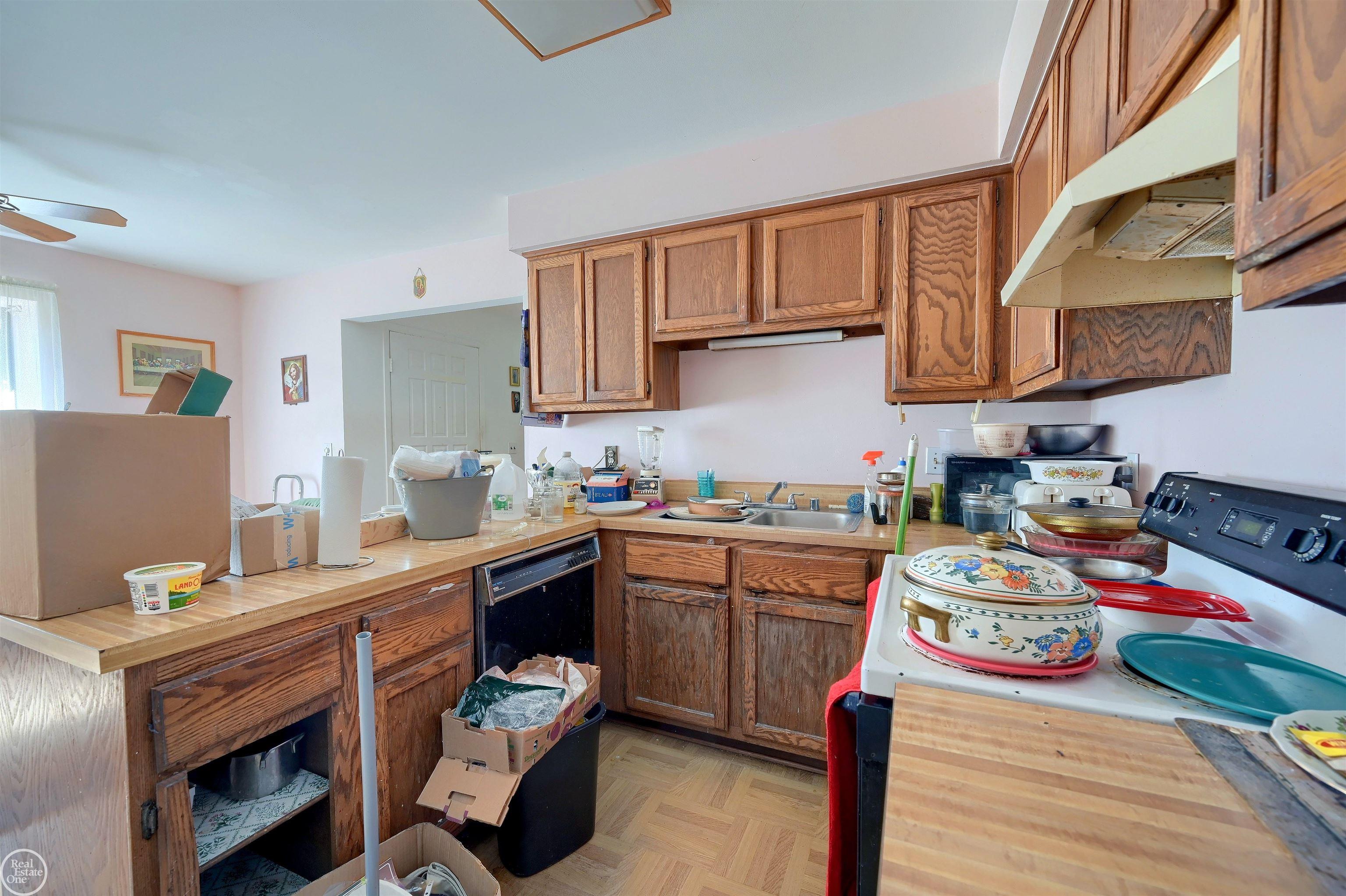 704 Dressler Lane