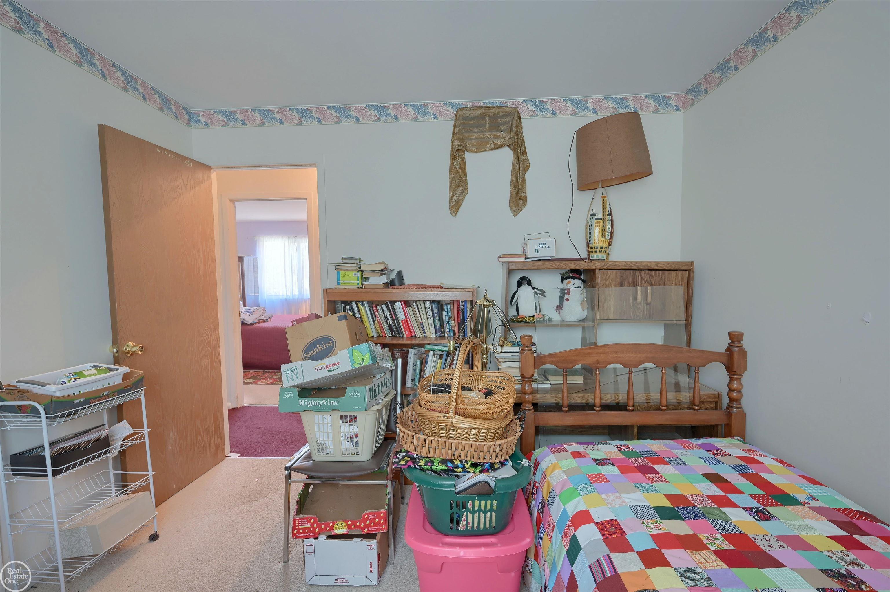 704 Dressler Lane