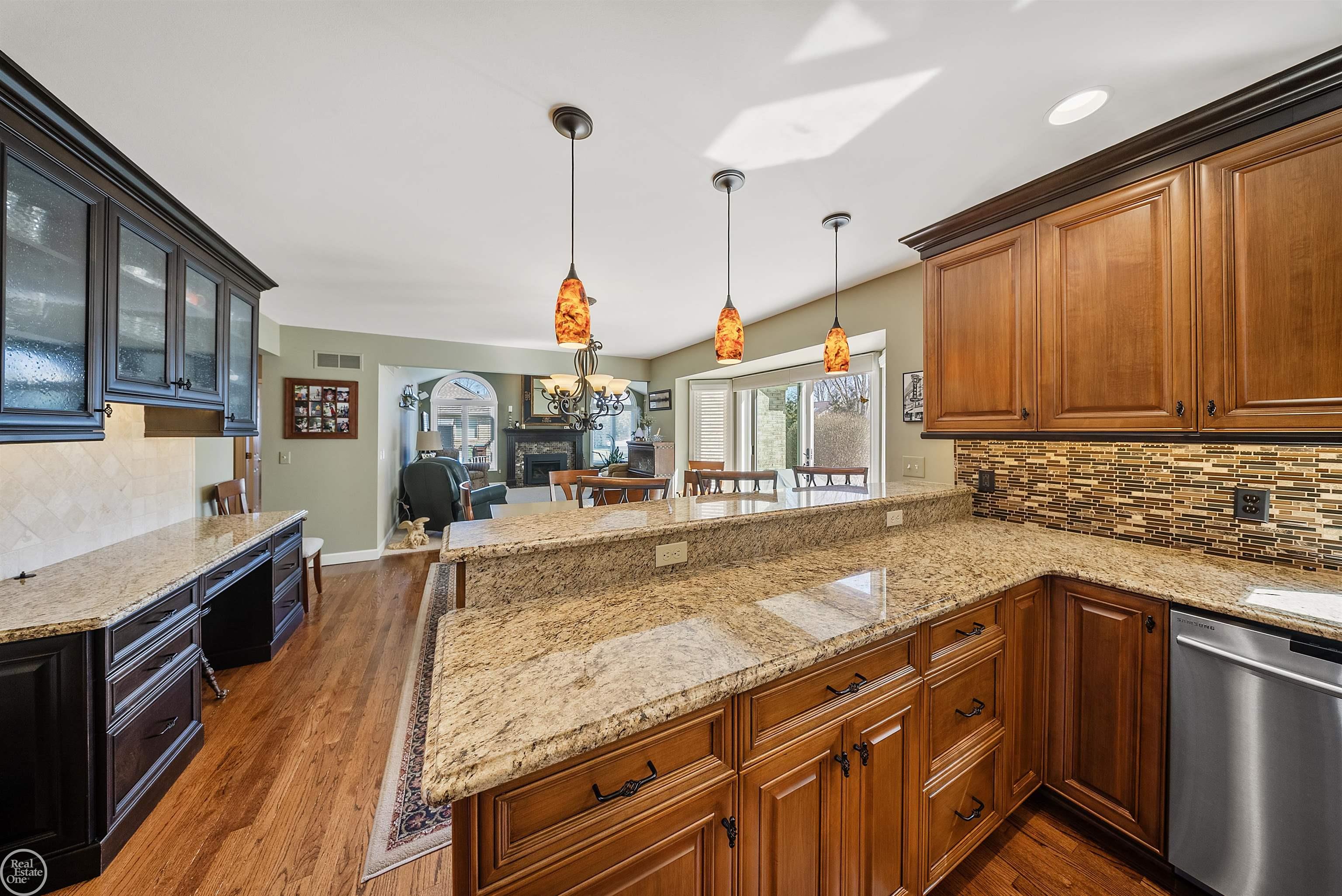 54880 Burlington Drive
