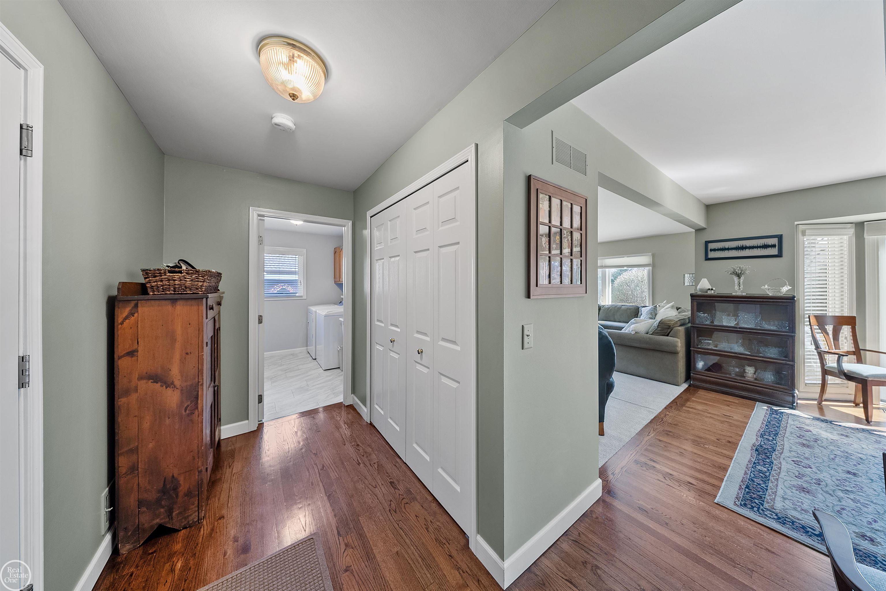 54880 Burlington Drive