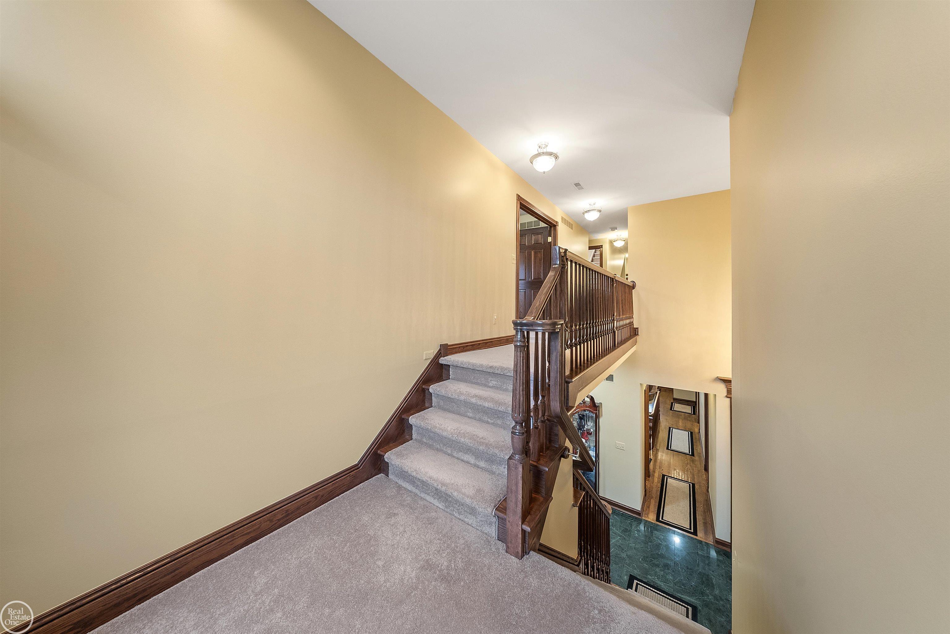 67391 Mack Court