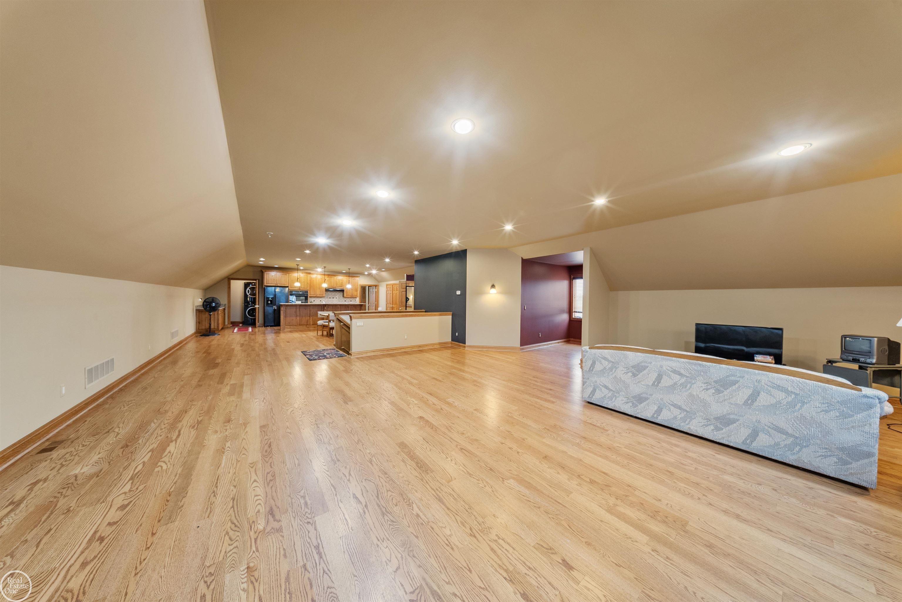 67391 Mack Court