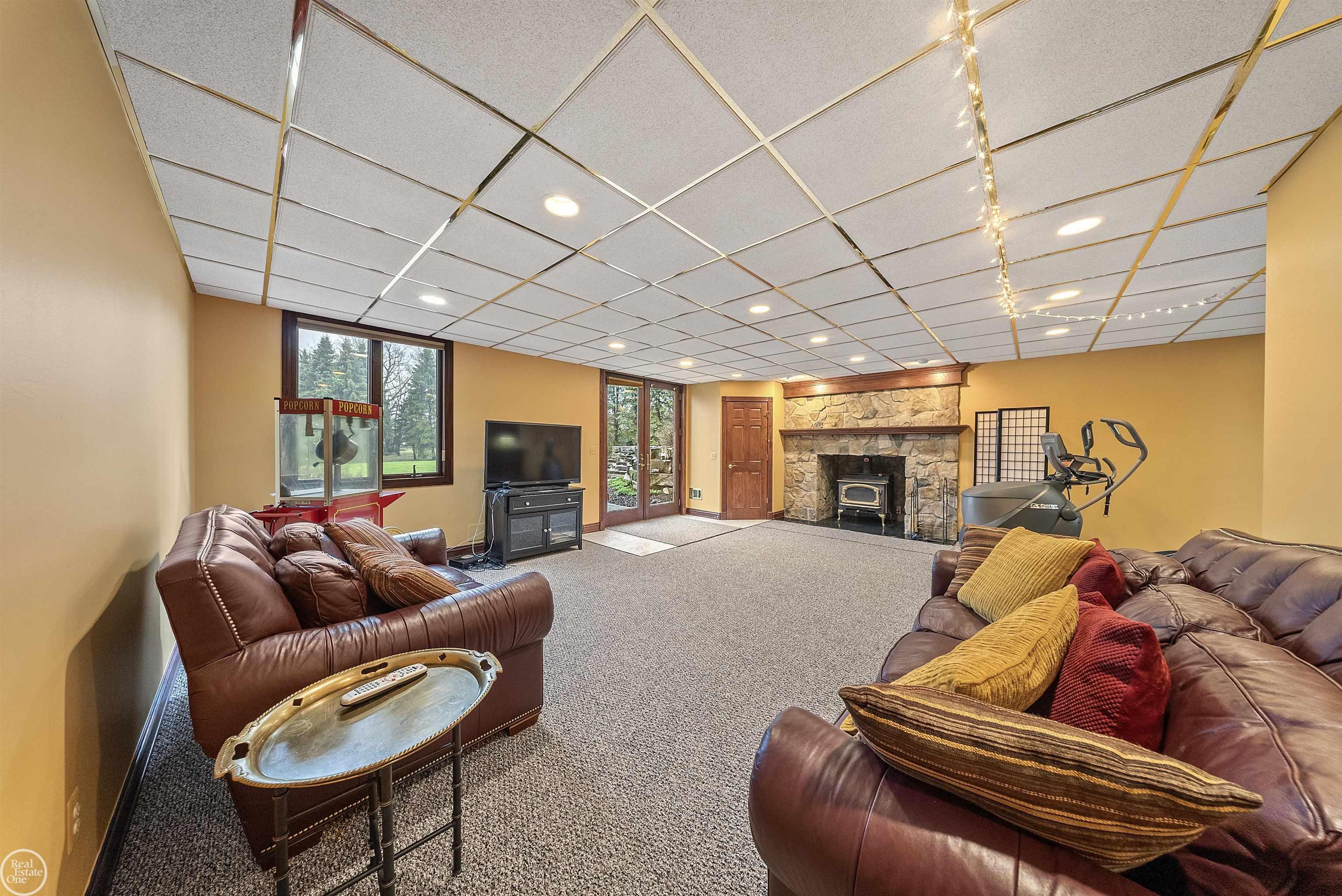 67391 Mack Court