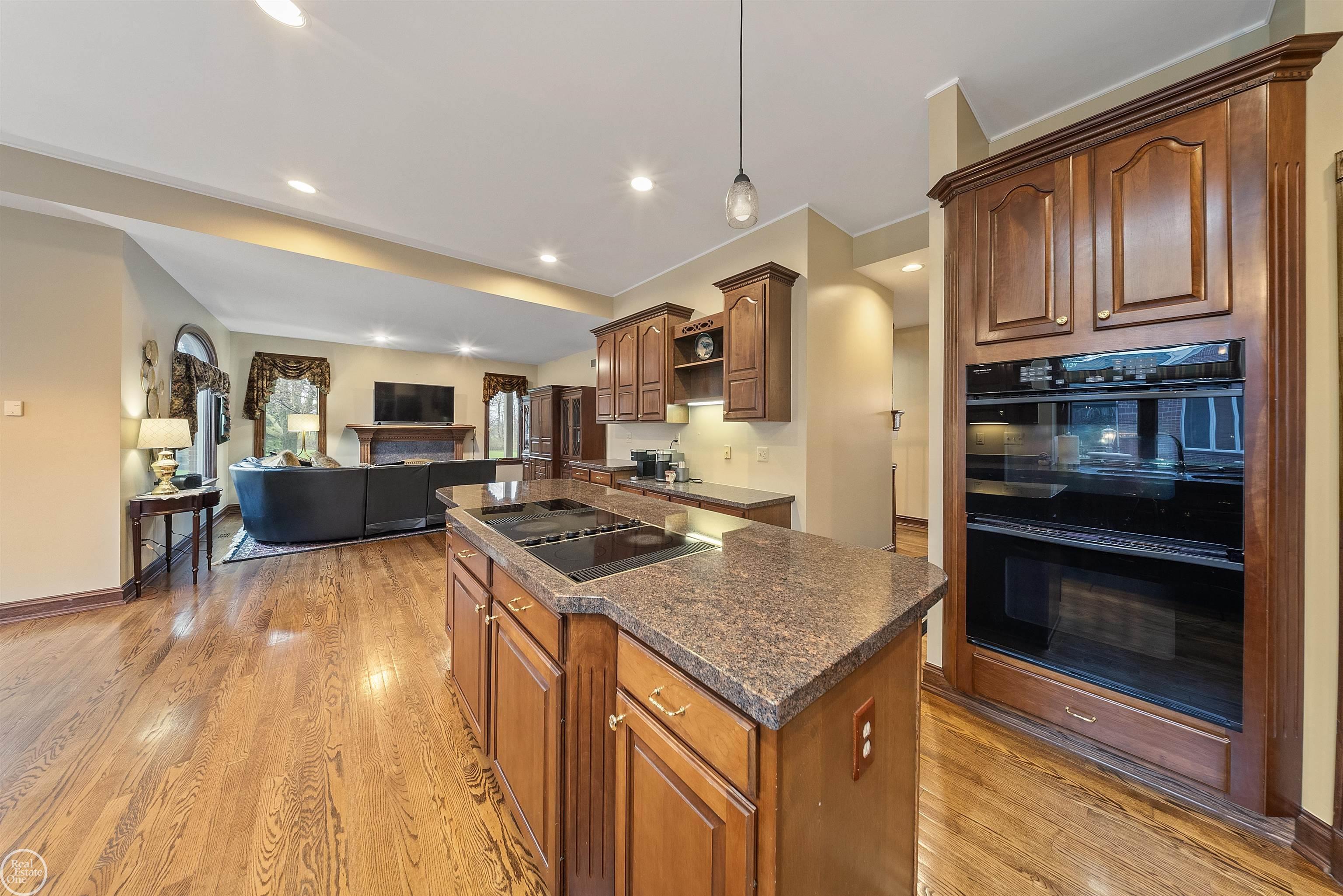 67391 Mack Court