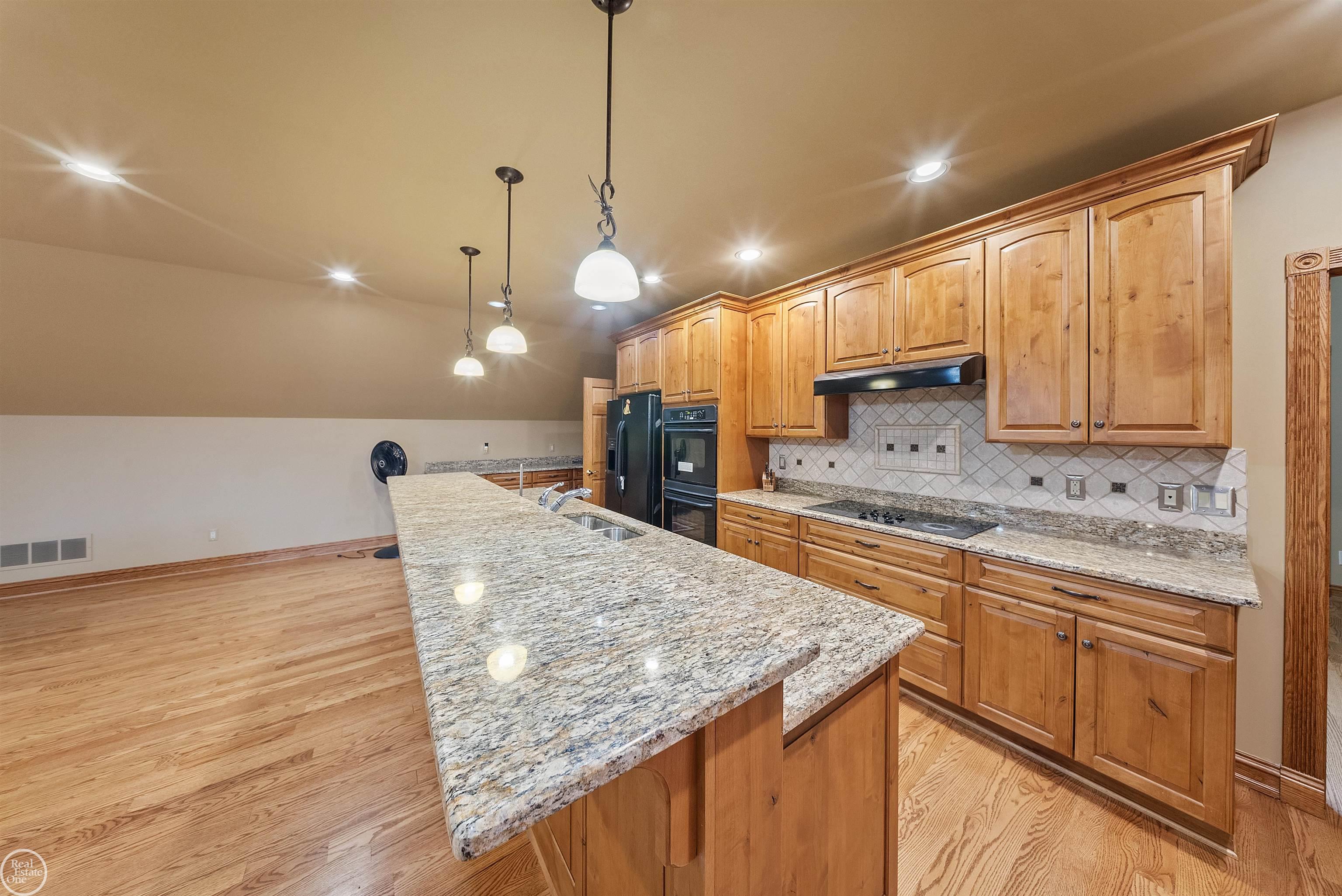 67391 Mack Court