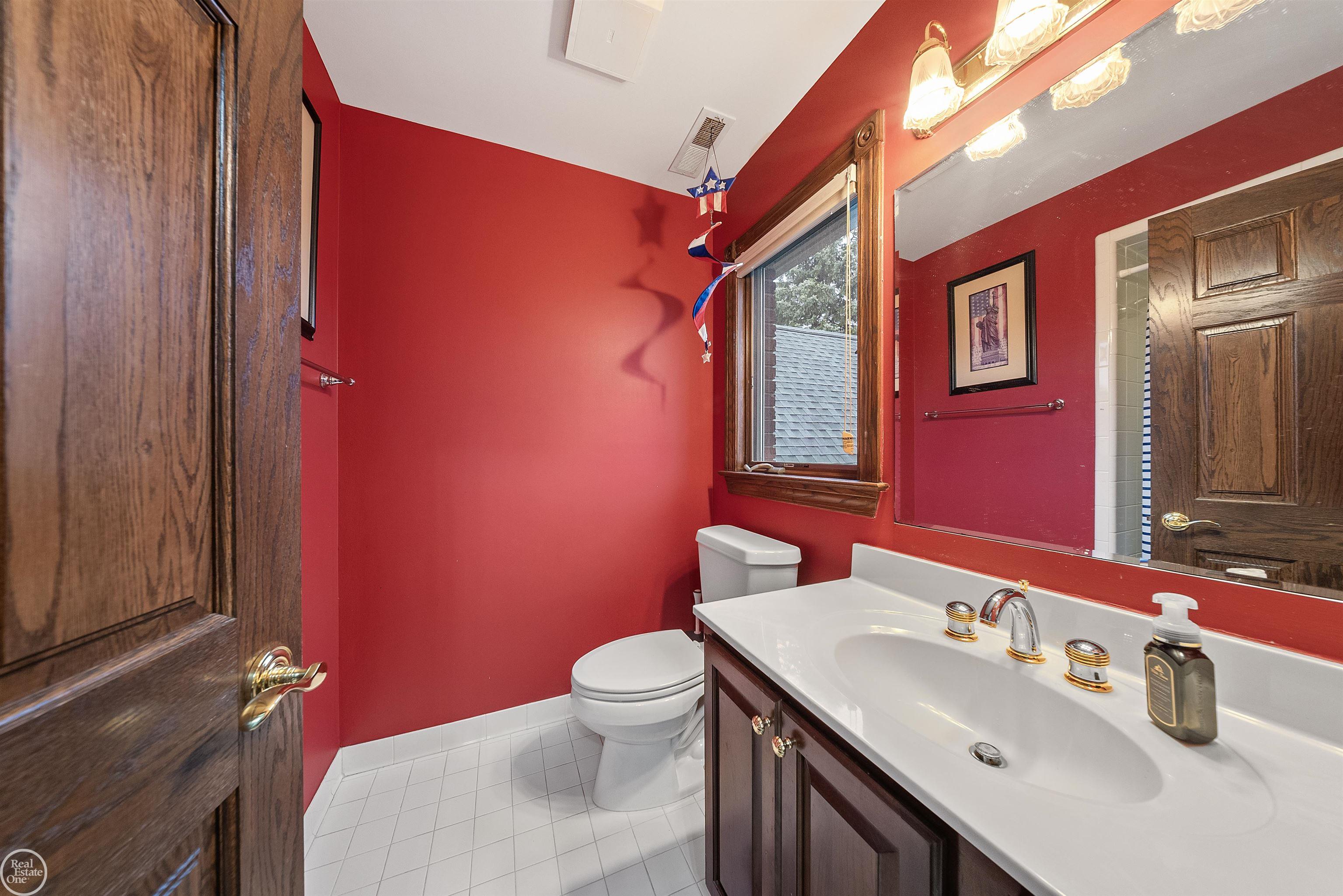 67391 Mack Court