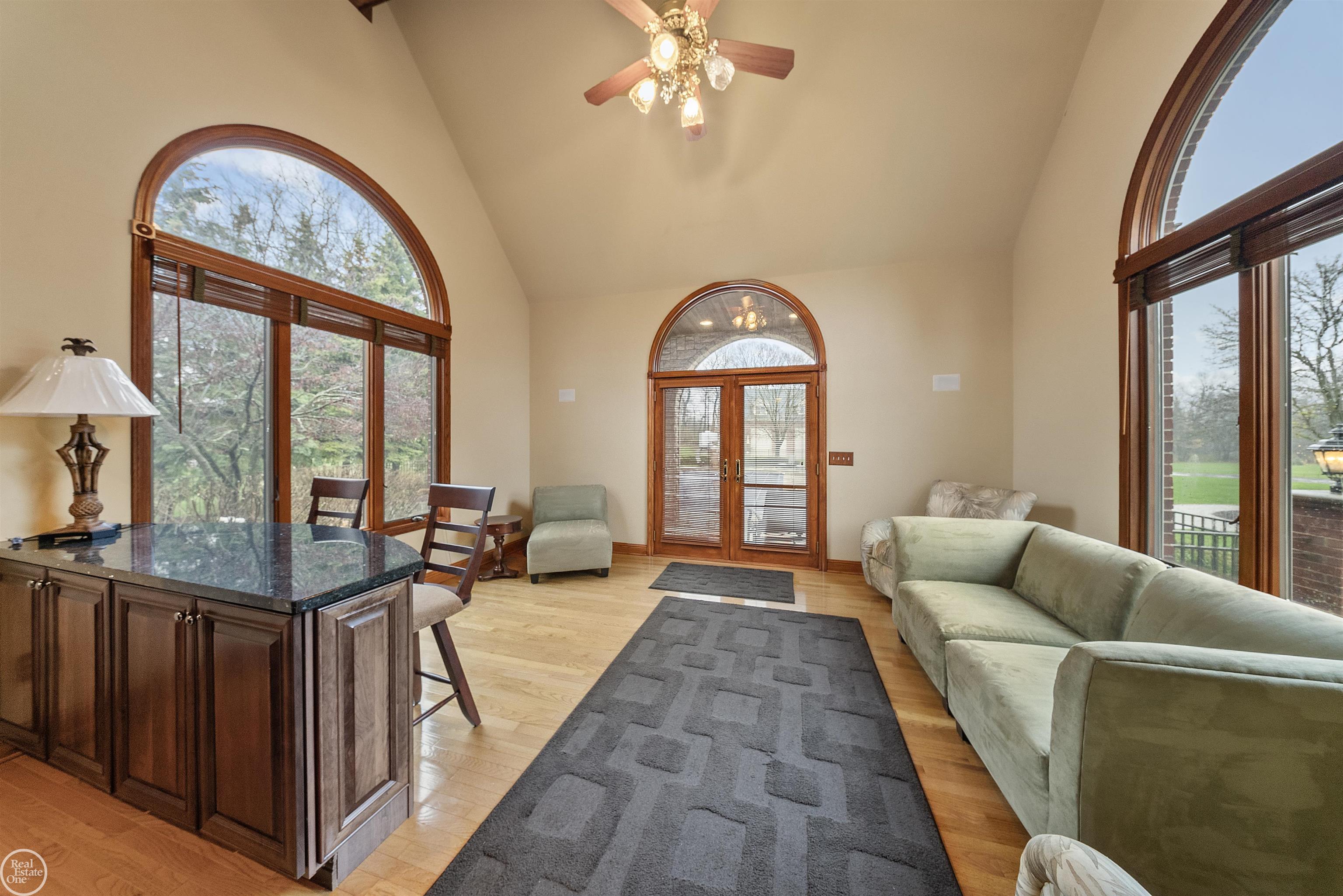 67391 Mack Court