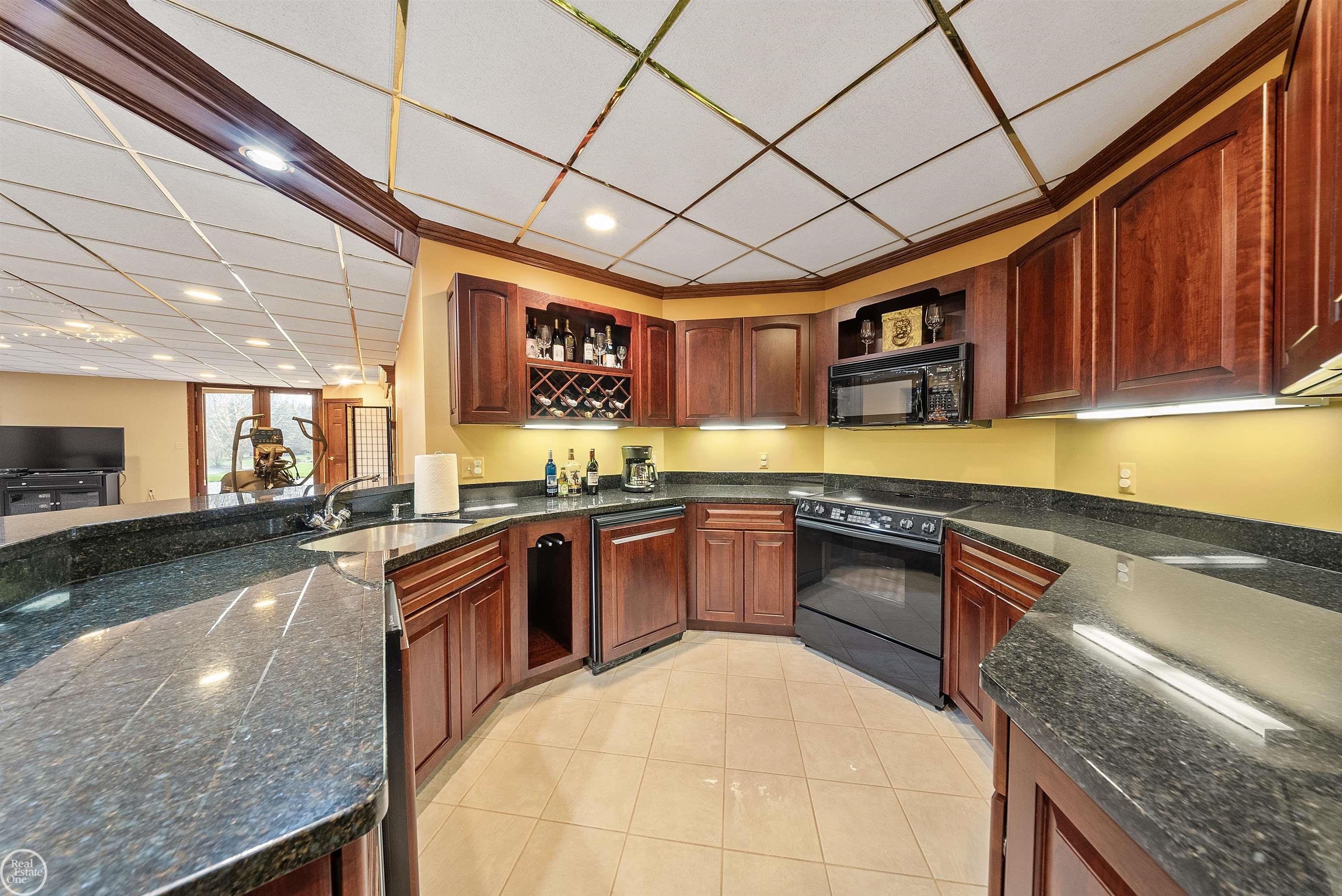 67391 Mack Court
