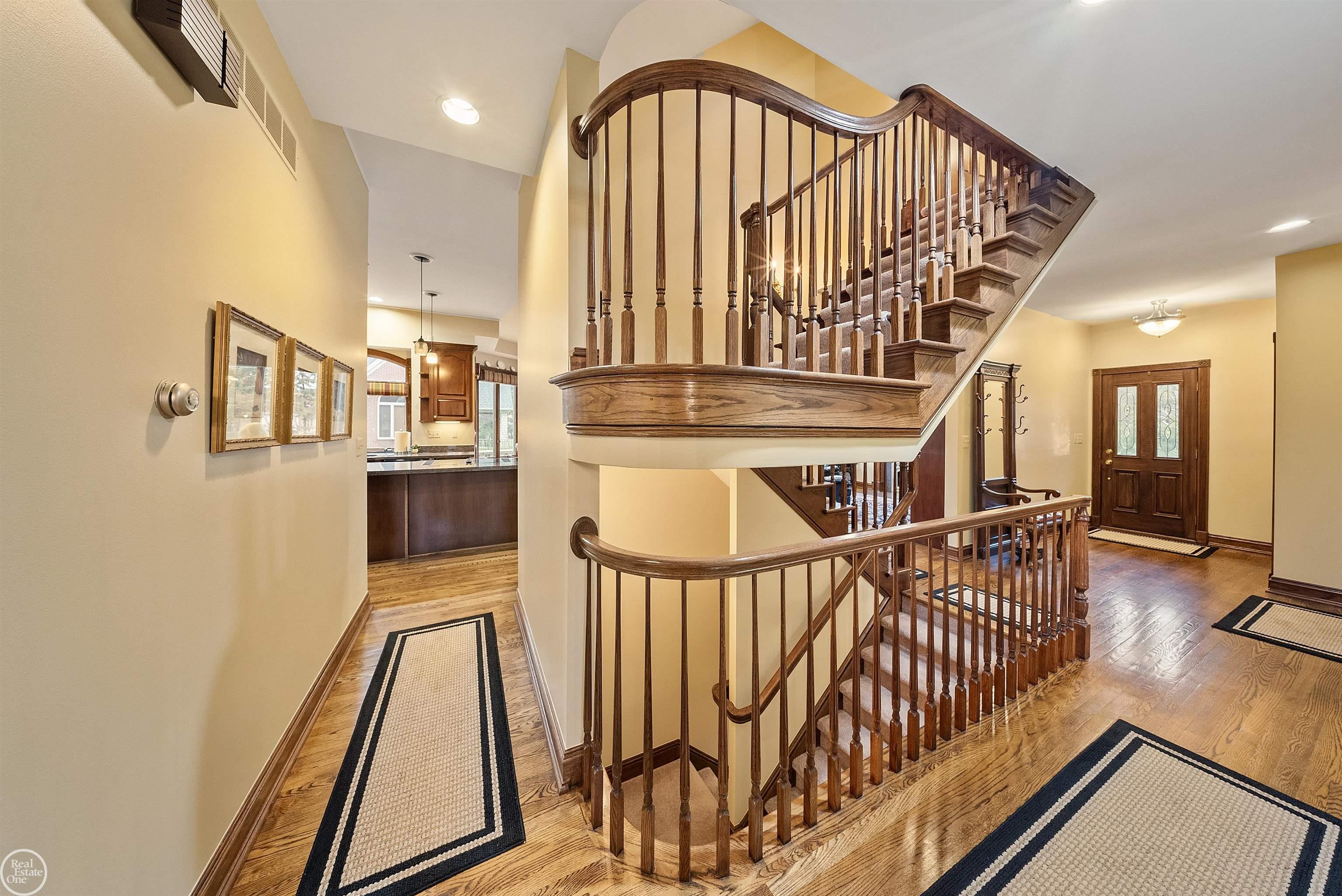 67391 Mack Court