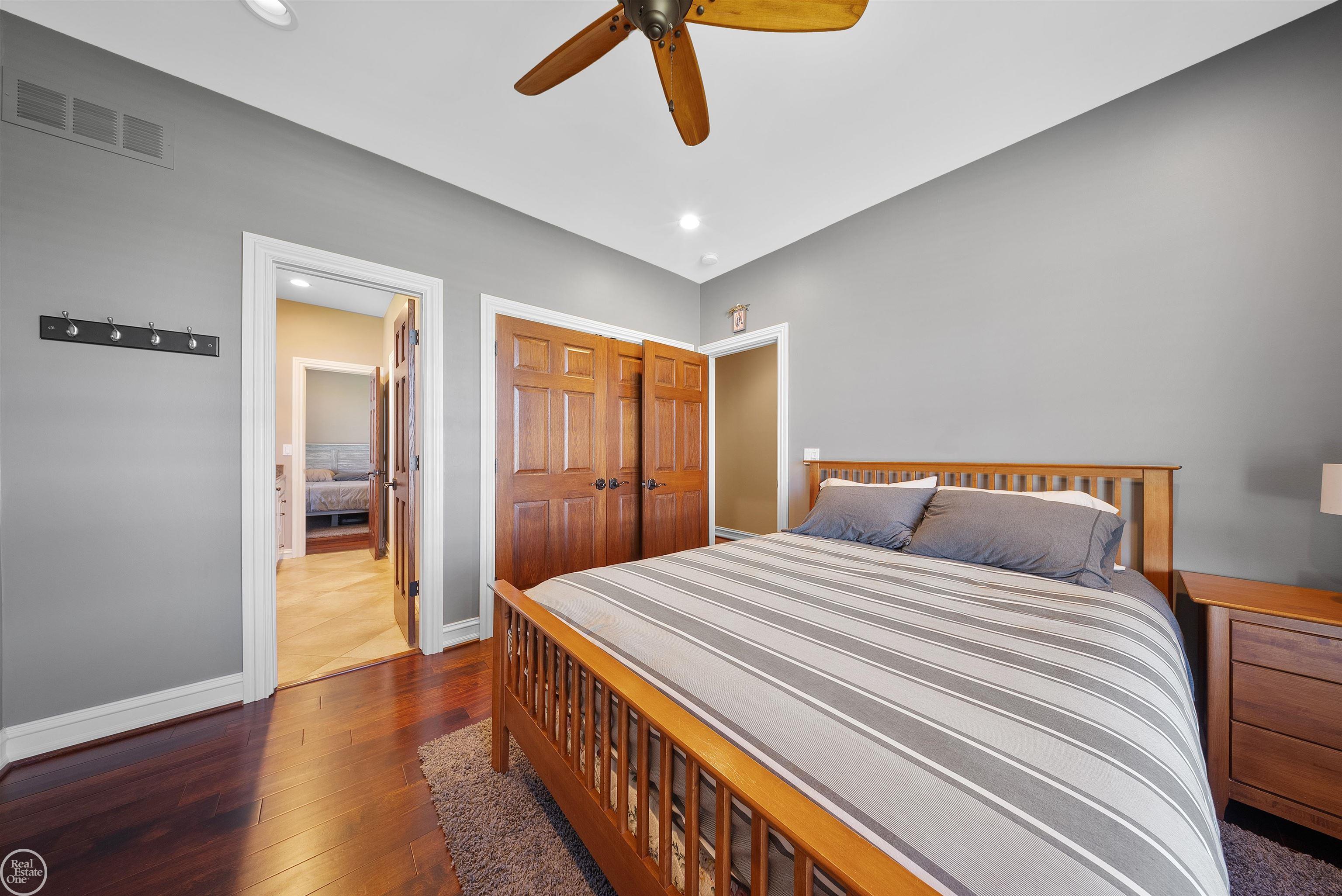 7642 Sawgrass Drive