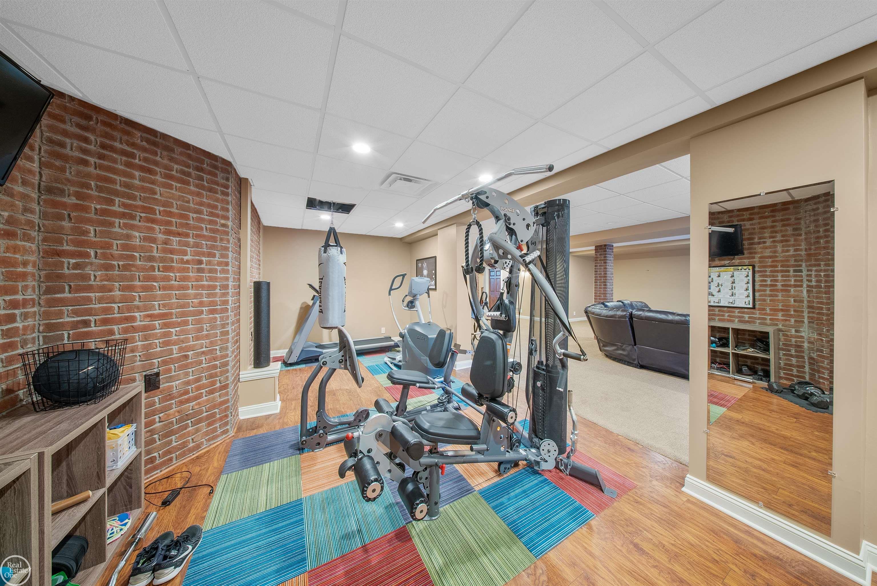 7642 Sawgrass Drive
