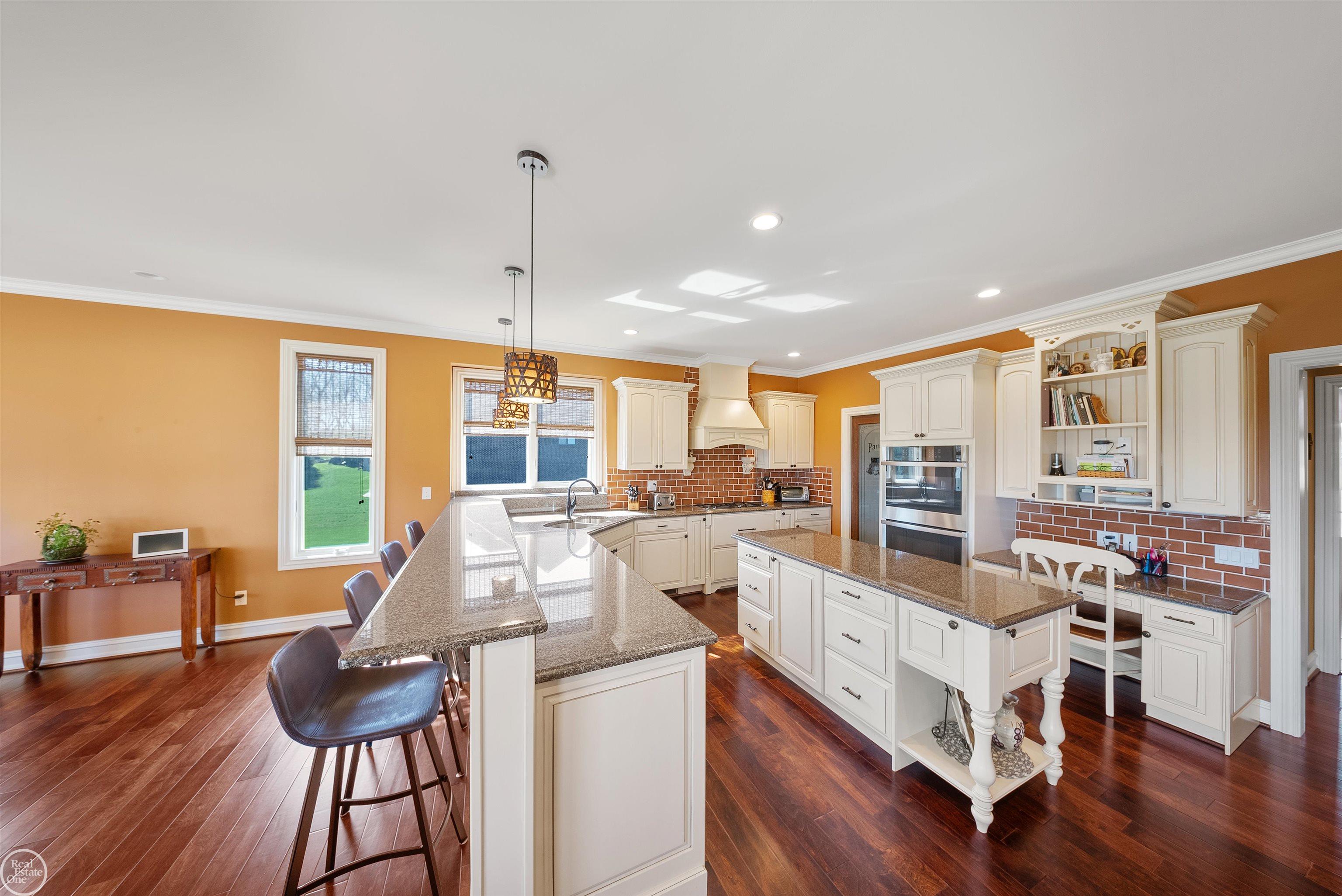 7642 Sawgrass Drive