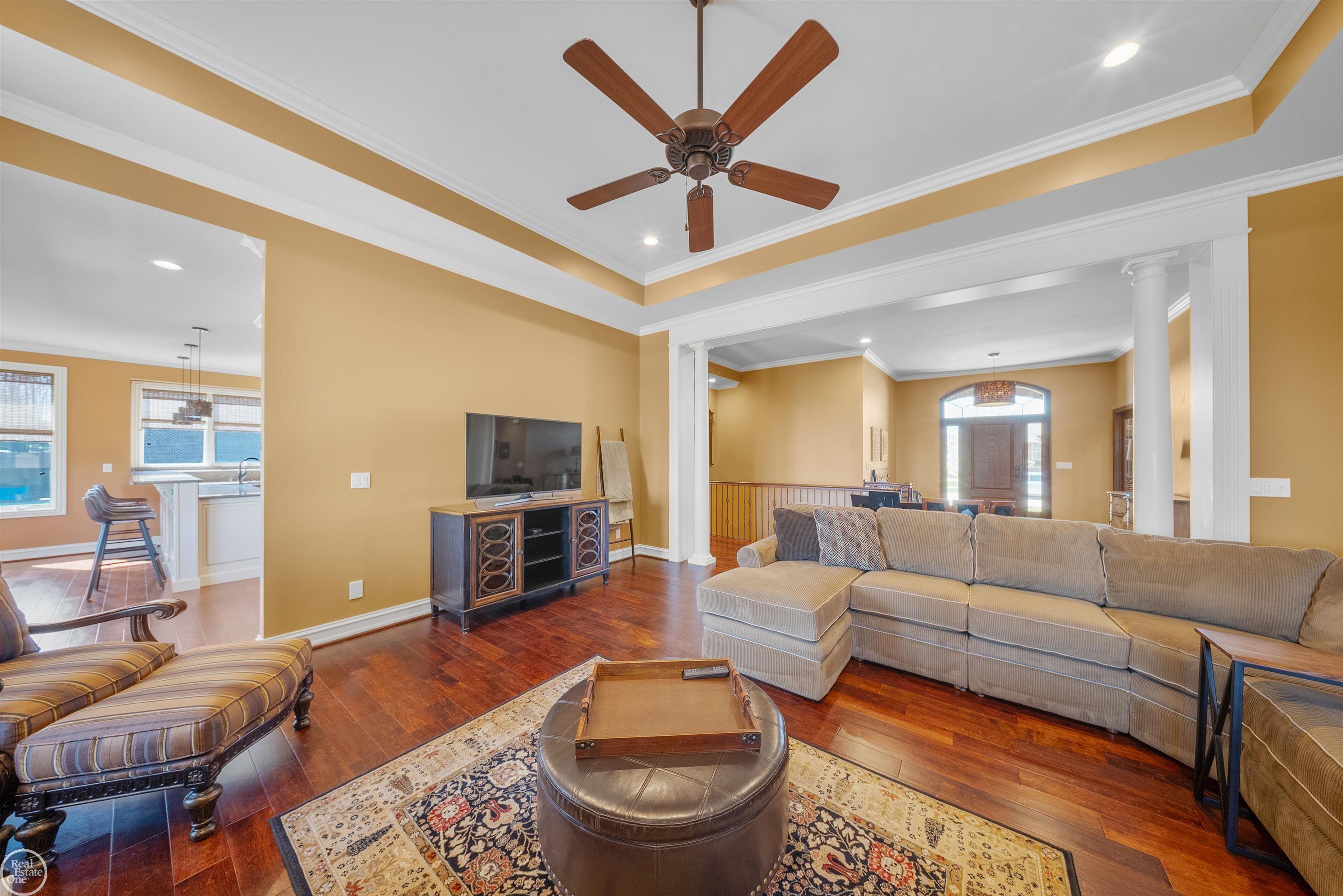 7642 Sawgrass Drive