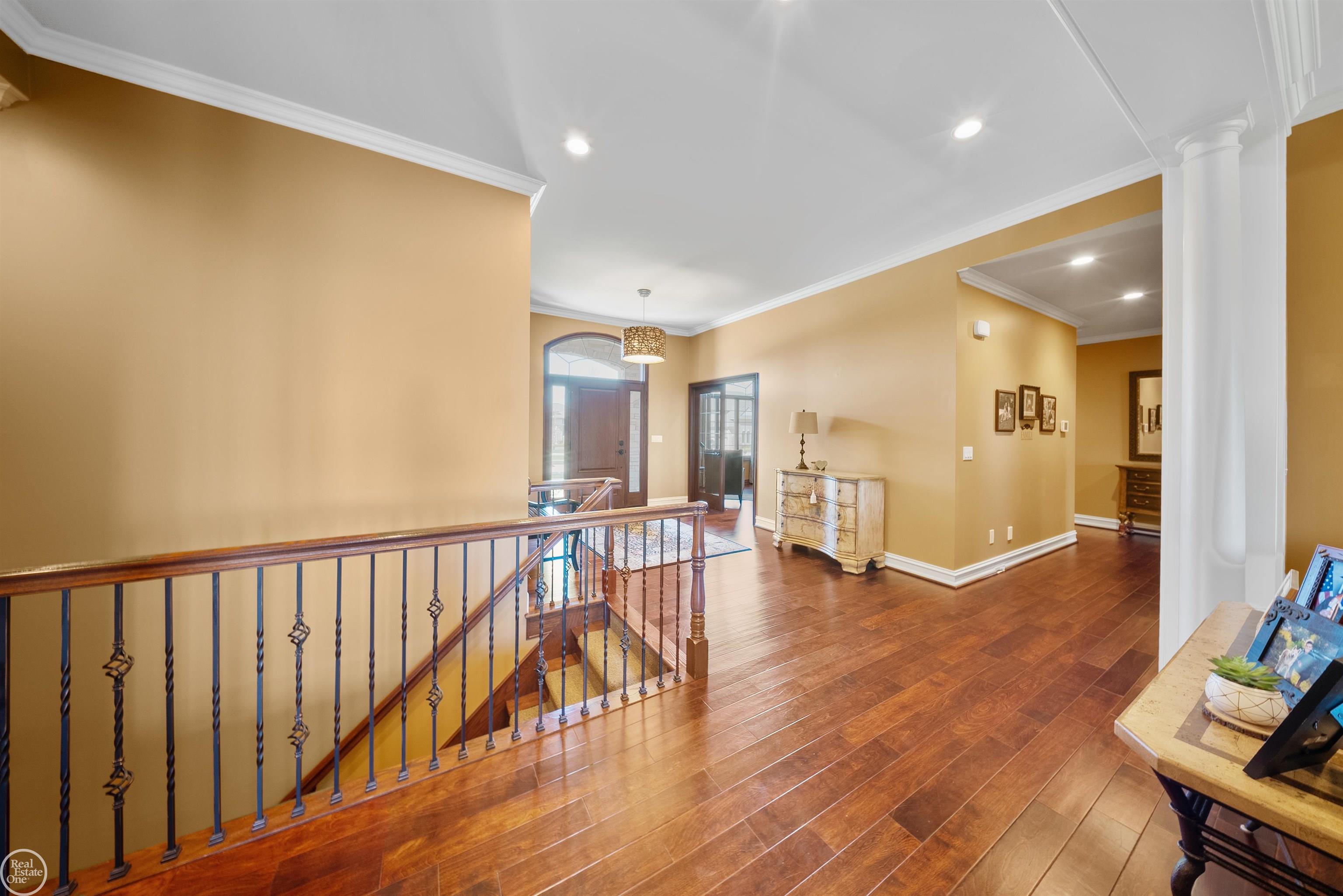 7642 Sawgrass Drive