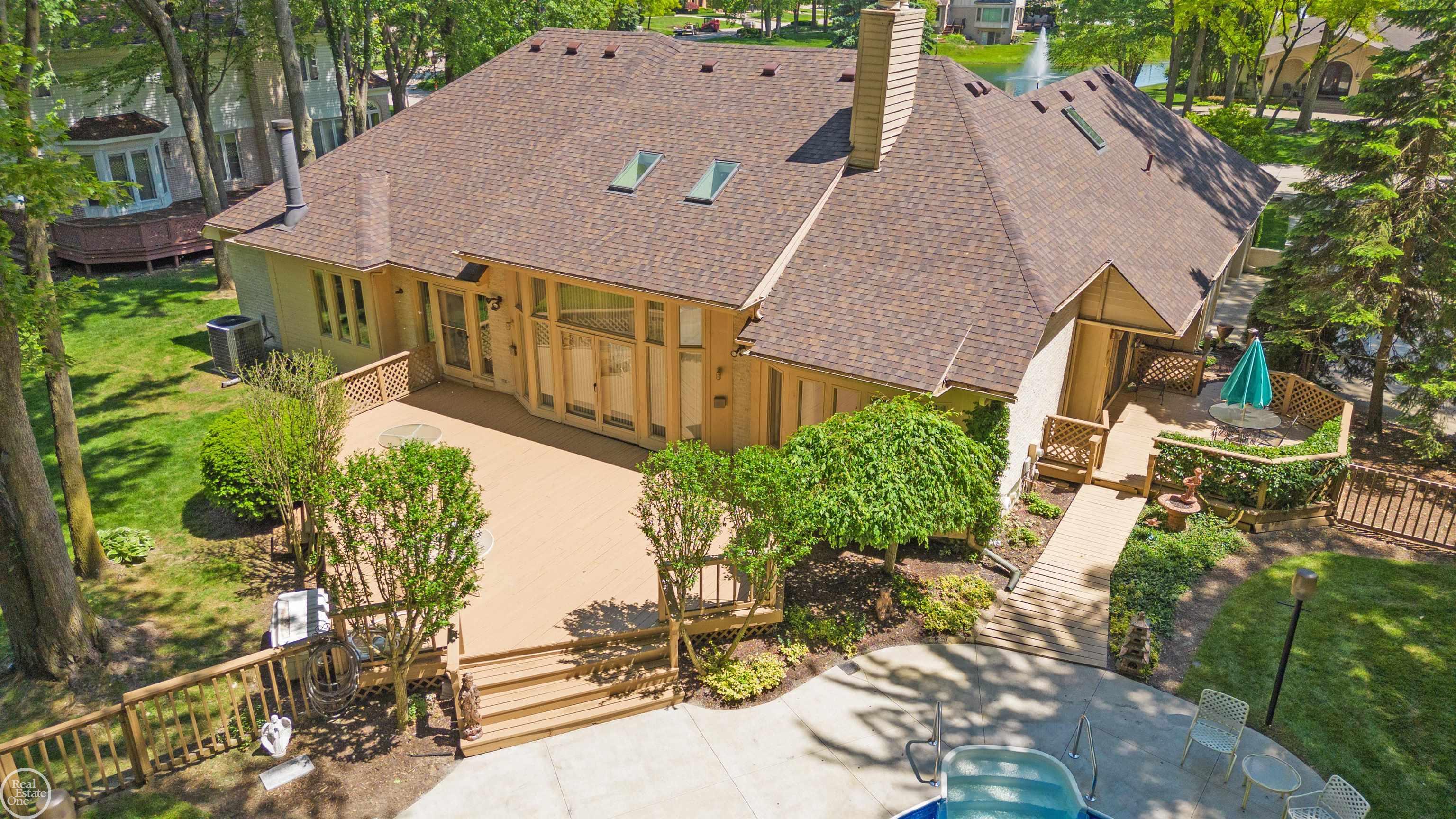 37531 Camellia Lane