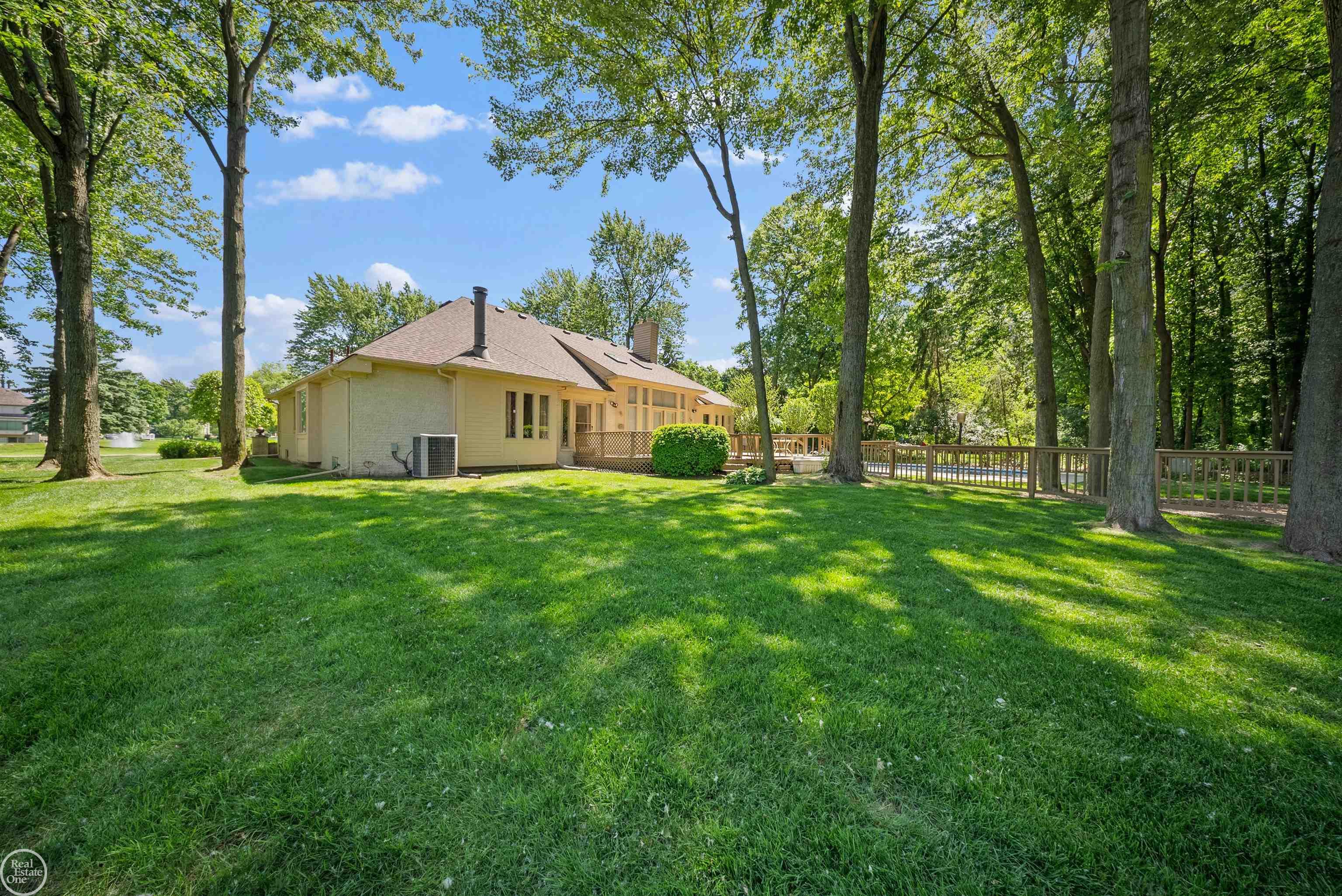 37531 Camellia Lane