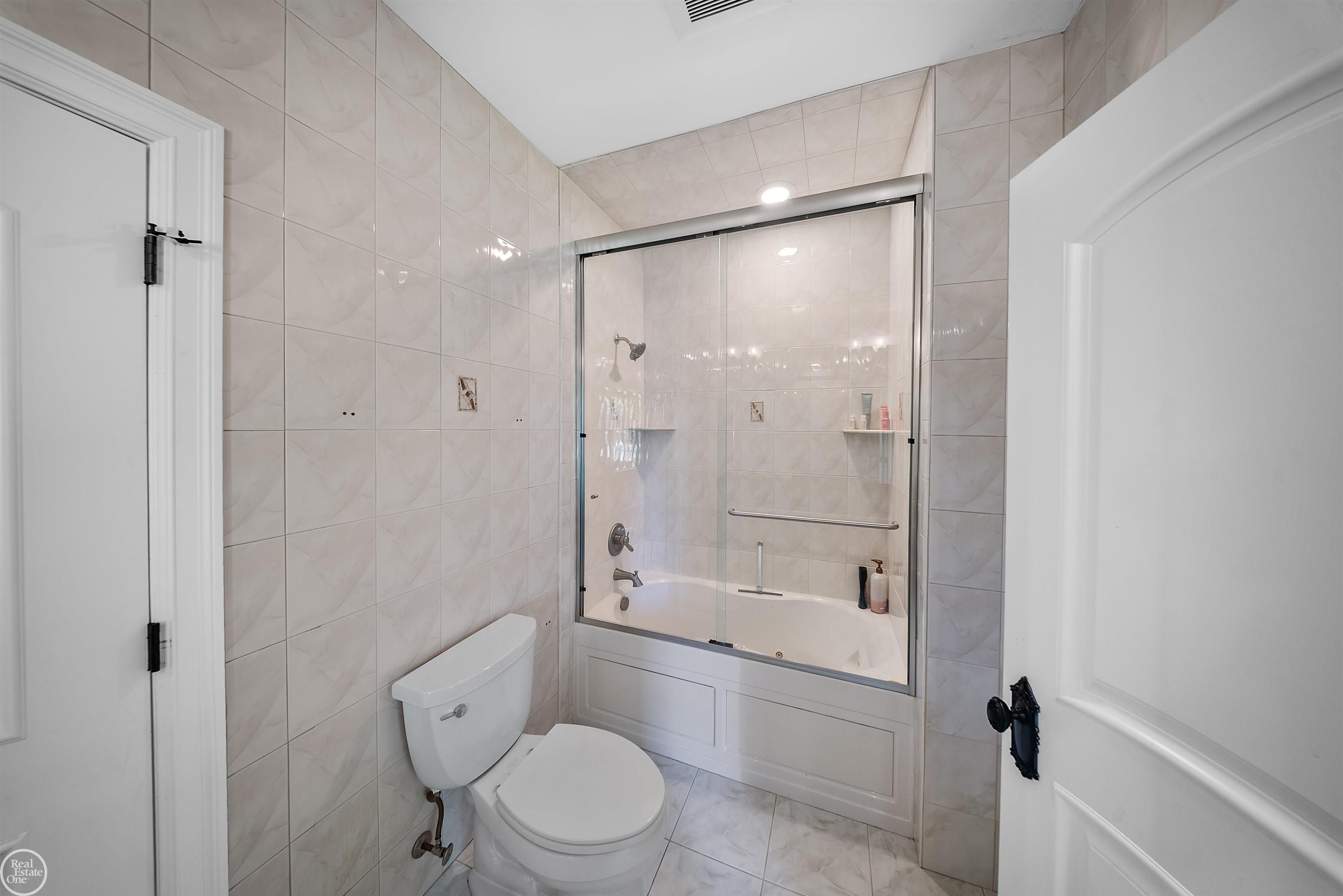 69951 Wildflower Lane Unit 18 Unit: Unit #18