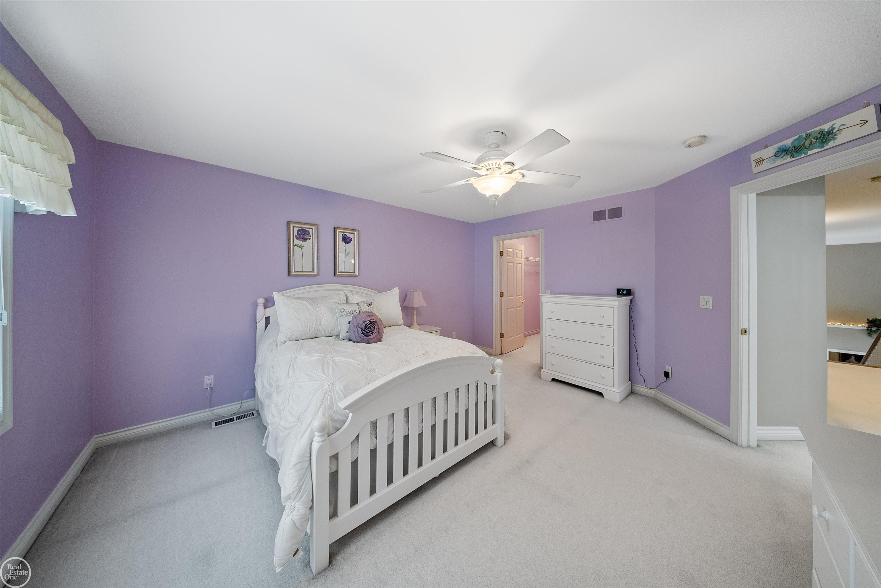 62811 Broadmoor Circle