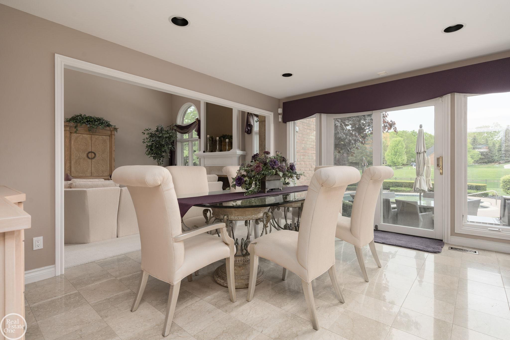 62811 Broadmoor Circle