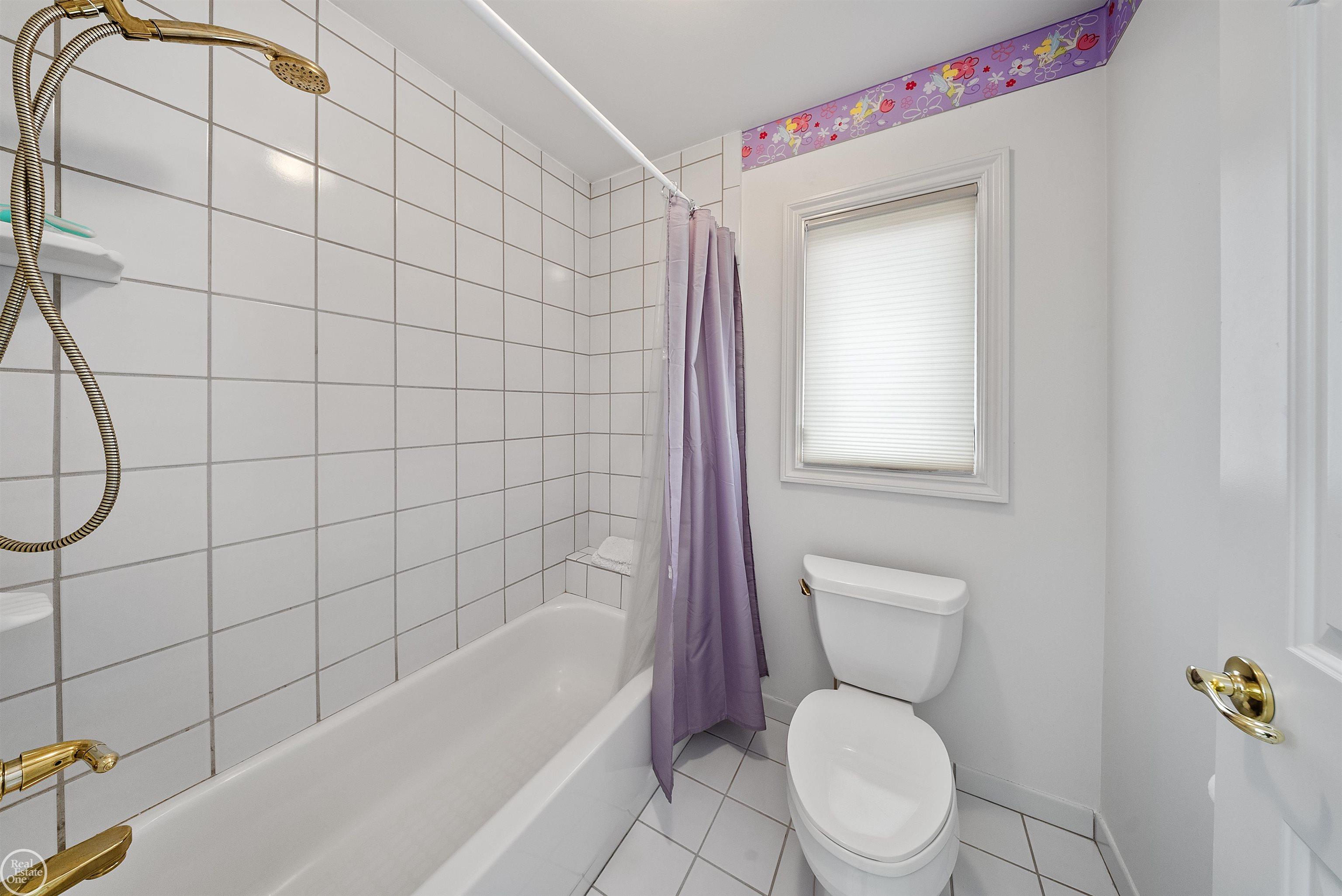 62811 Broadmoor Circle