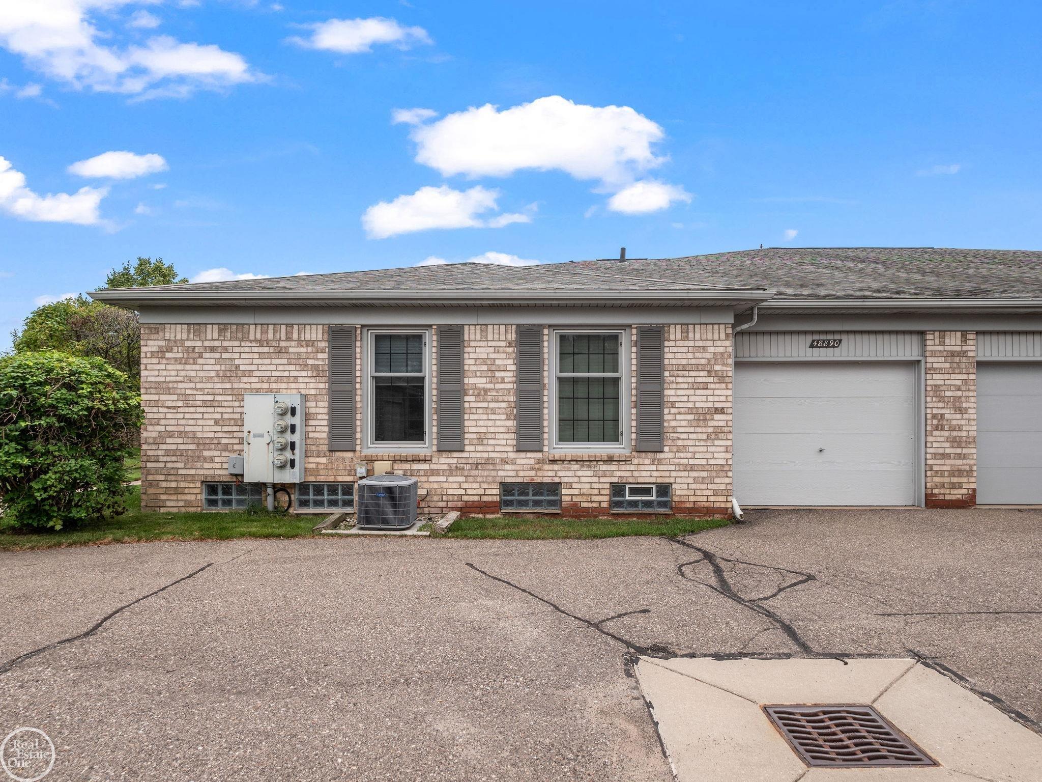 48890 Bay Shore Court Unit 20 Unit: Unit #20