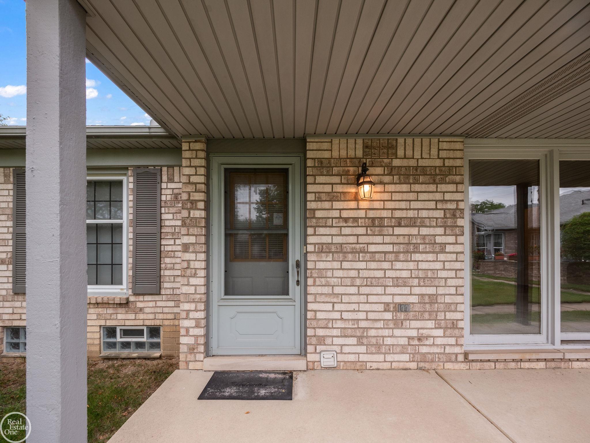 48890 Bay Shore Court Unit 20 Unit: Unit #20