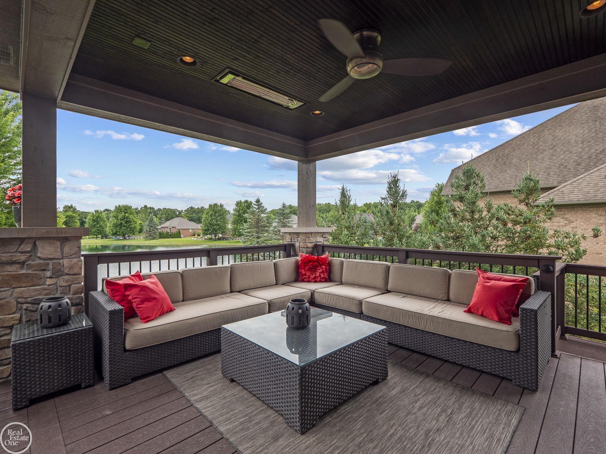 62800 Crimson Drive