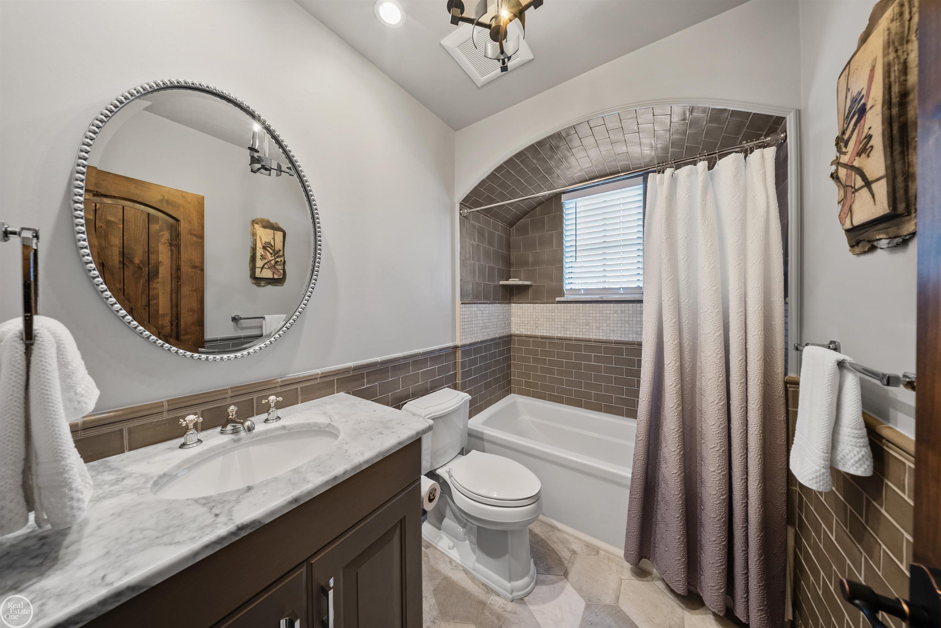 62580 Sawgrass Drive Unit 16 Unit: Unit #16