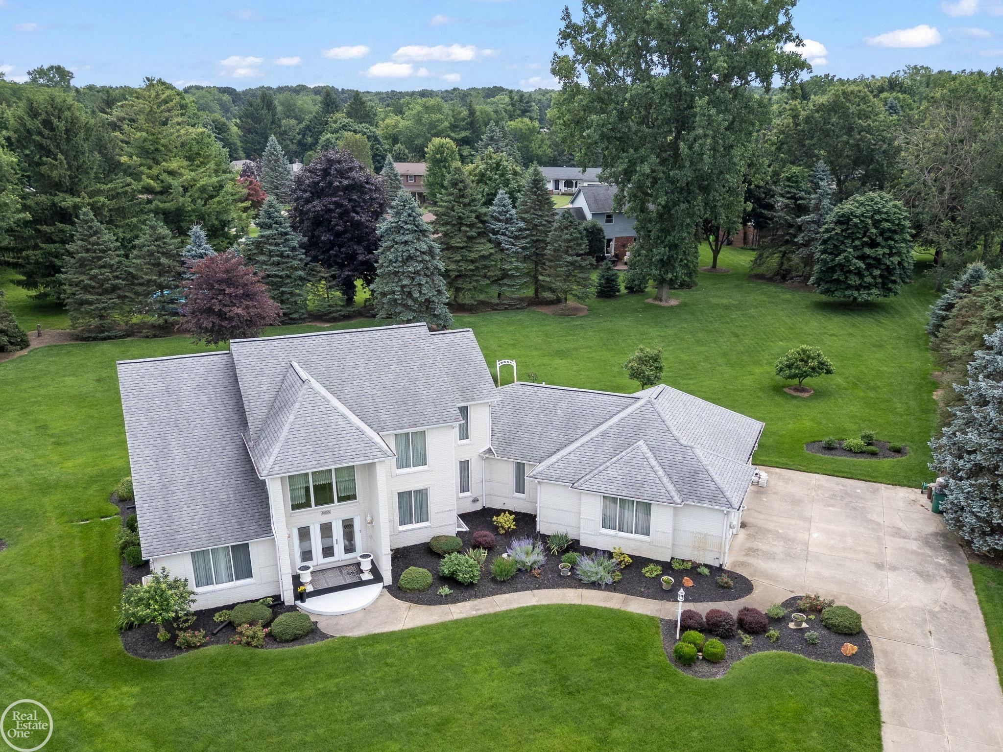 61555 Country Lane
