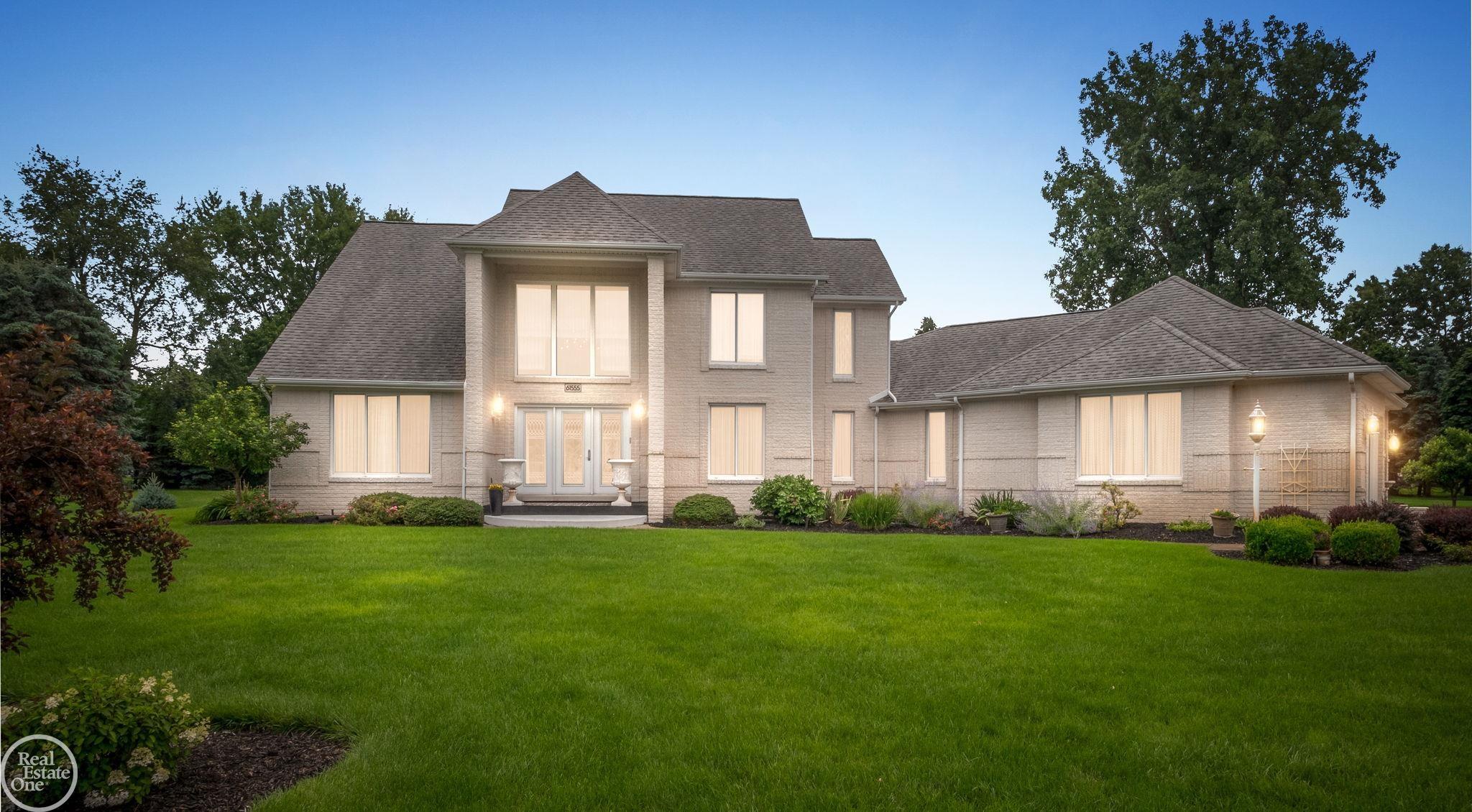 61555 Country Lane