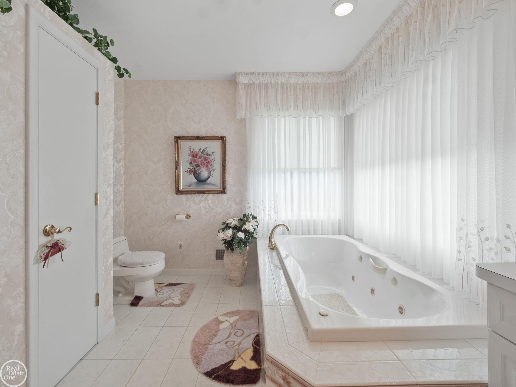 61555 Country Lane