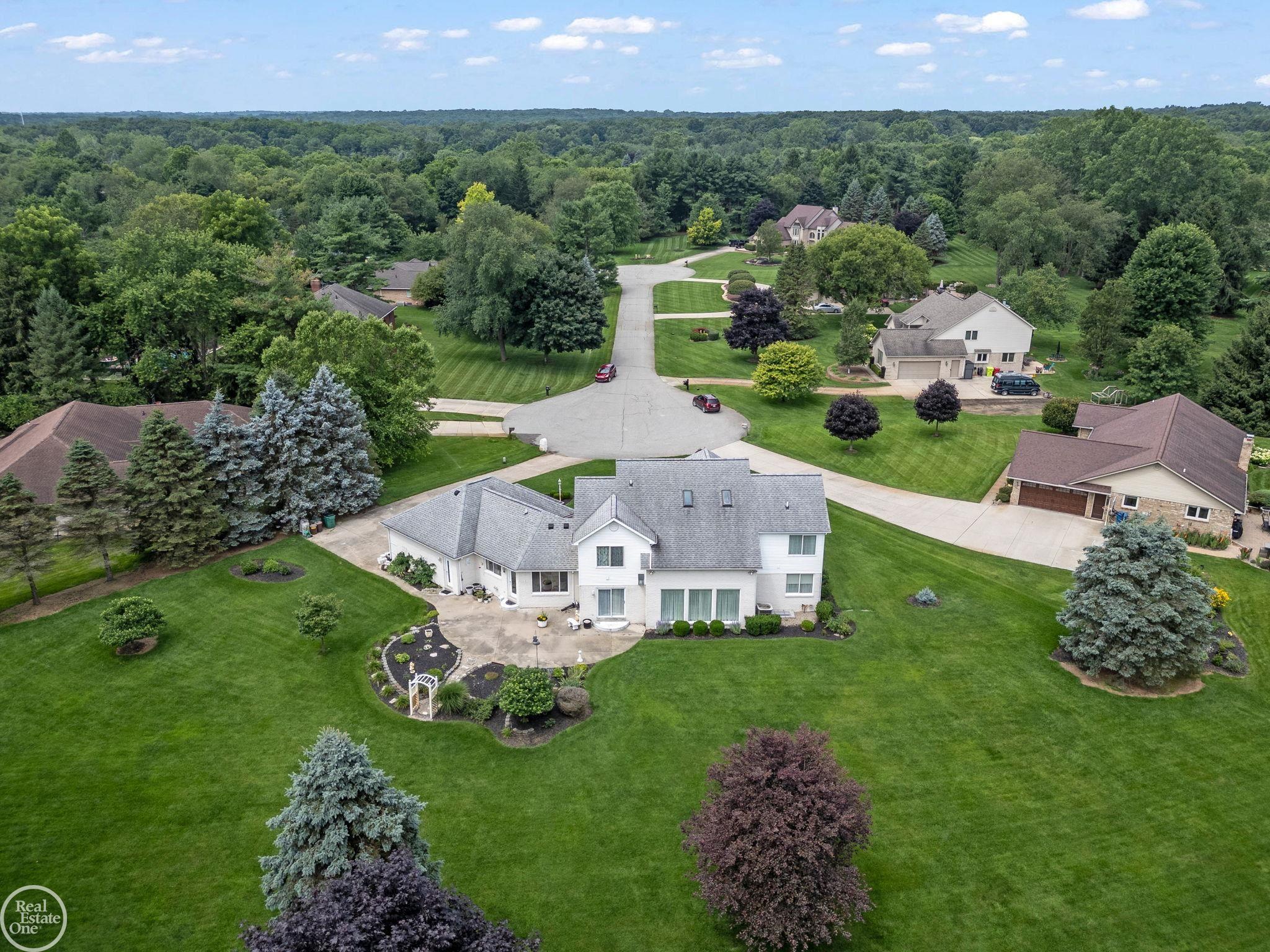 61555 Country Lane