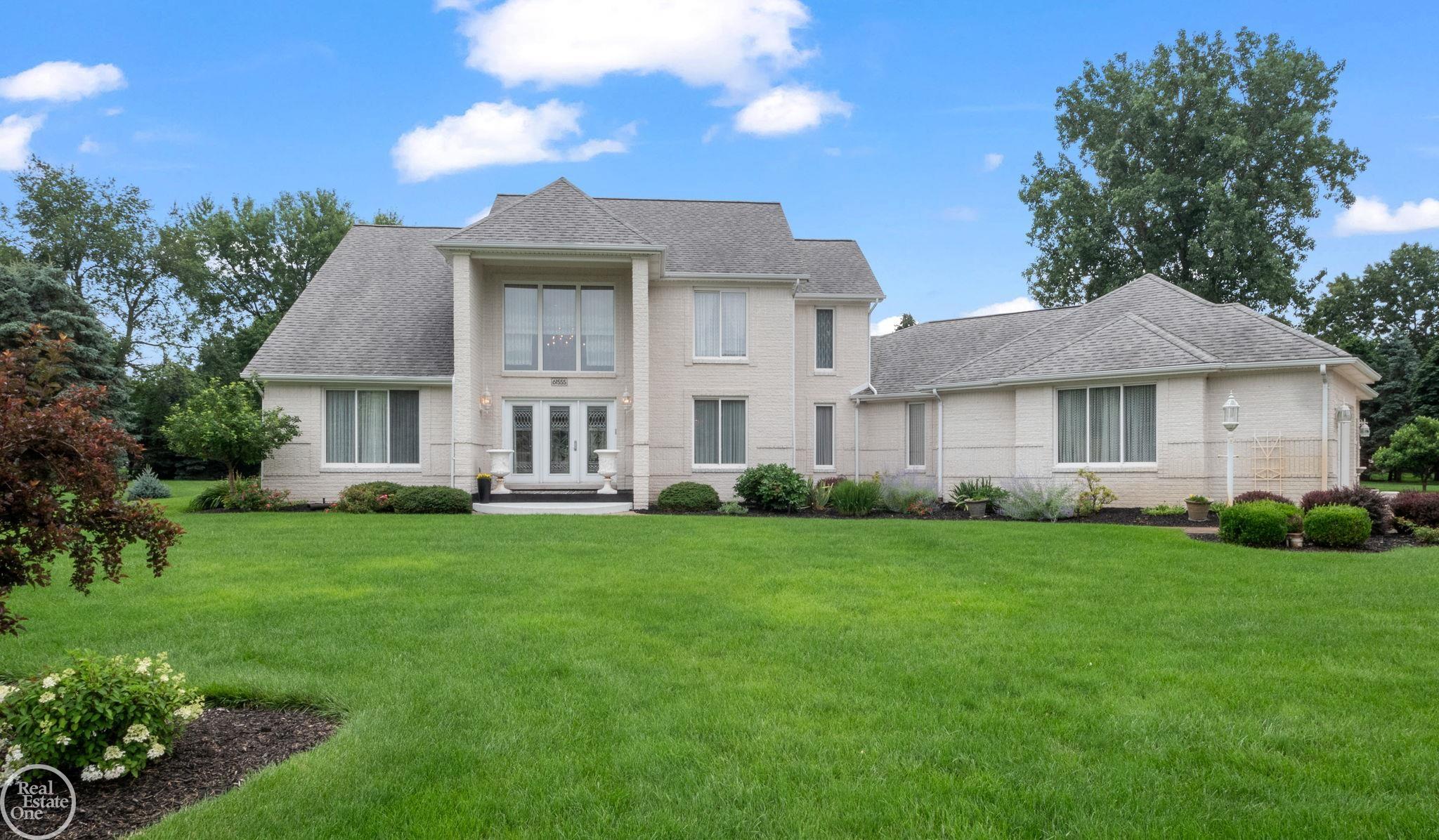 61555 Country Lane