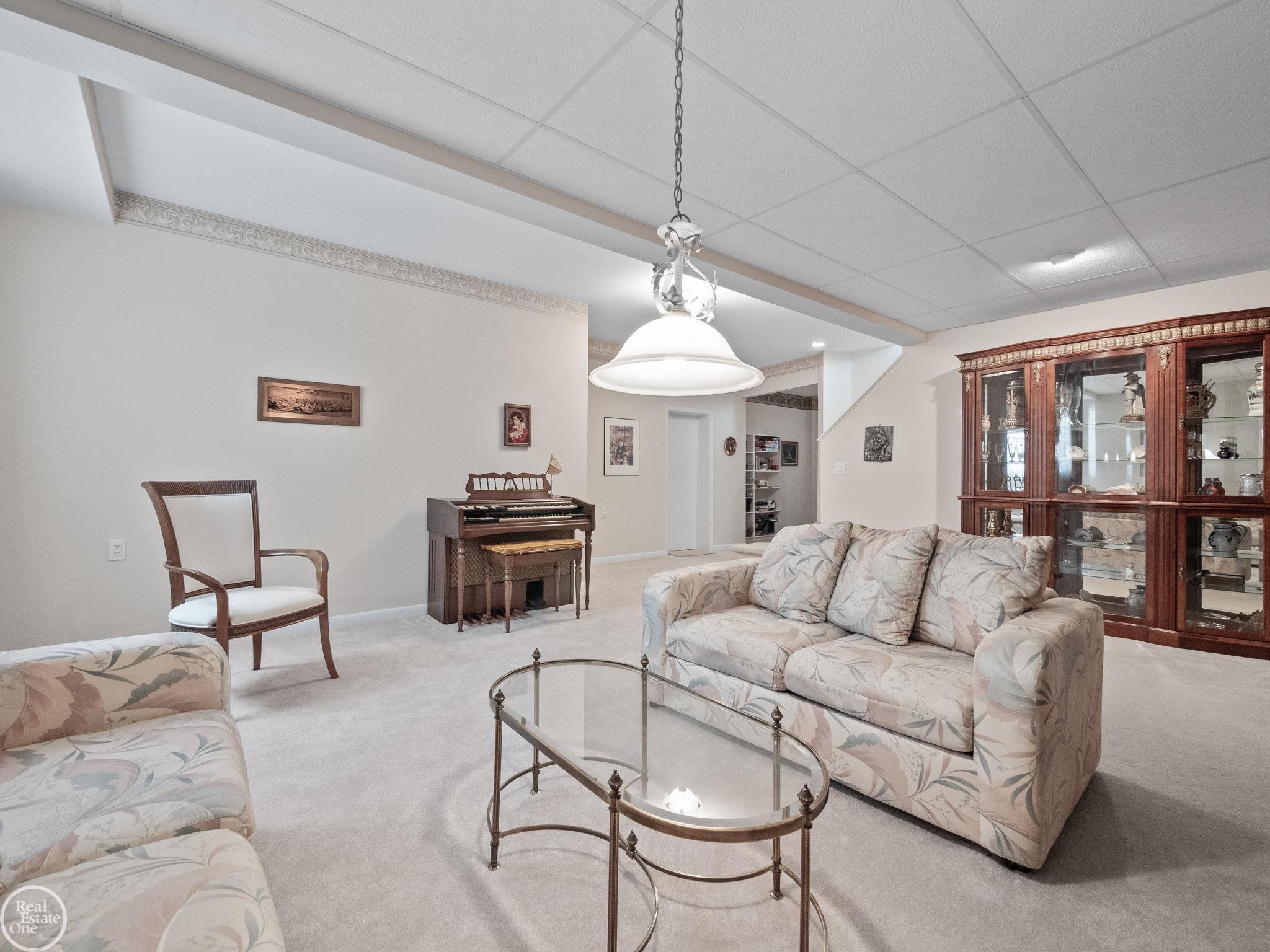 61555 Country Lane