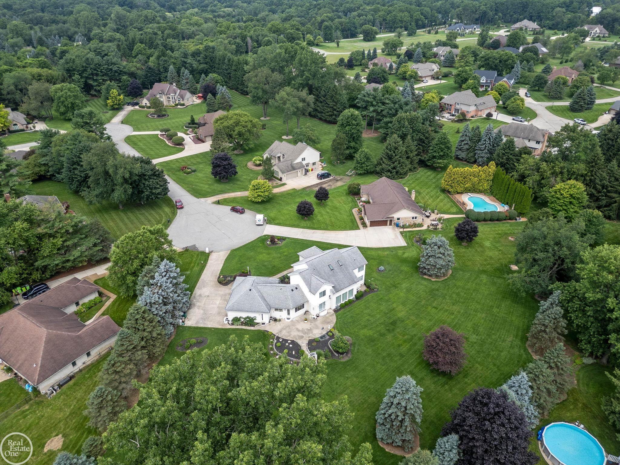 61555 Country Lane