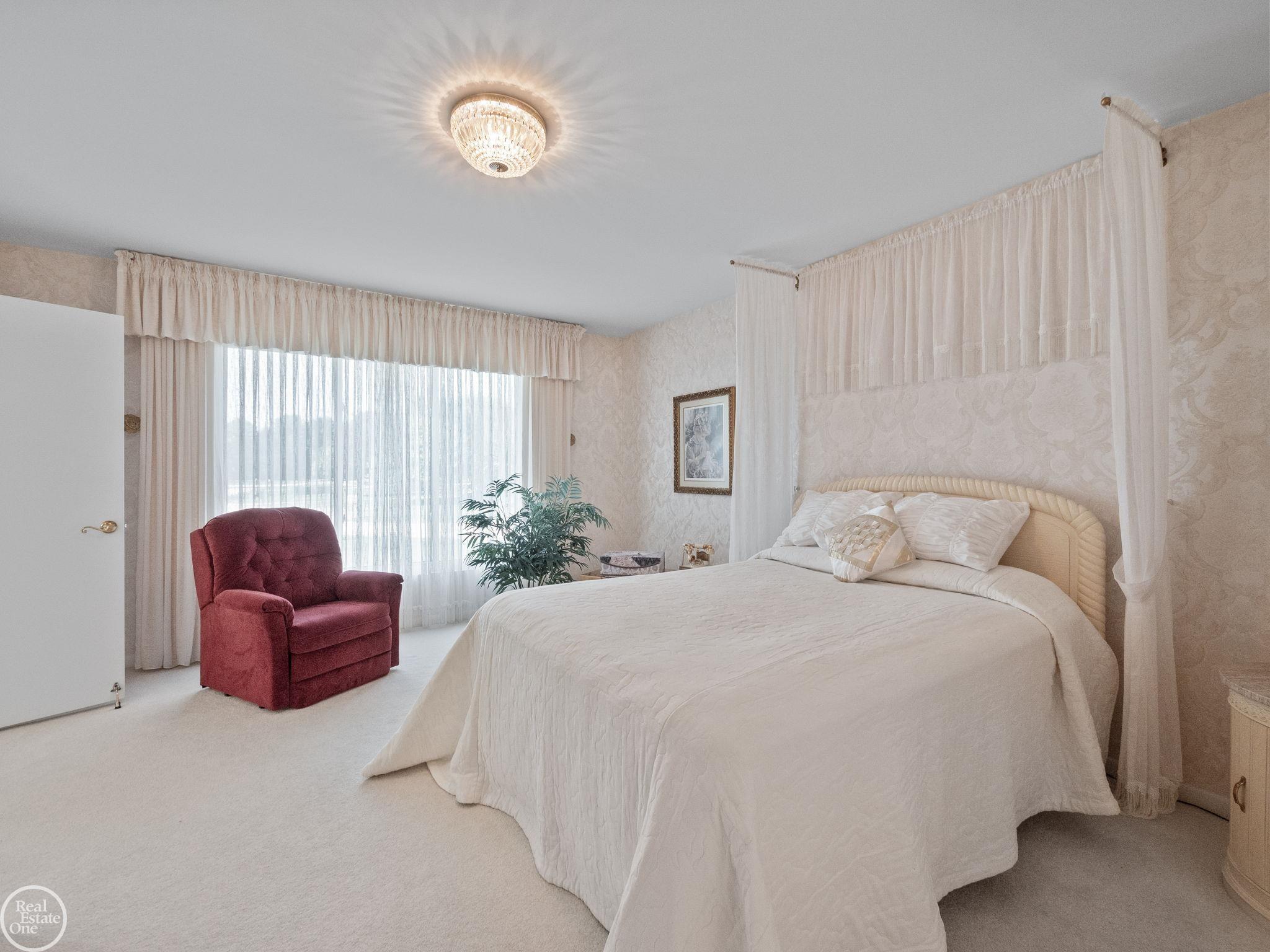 61555 Country Lane