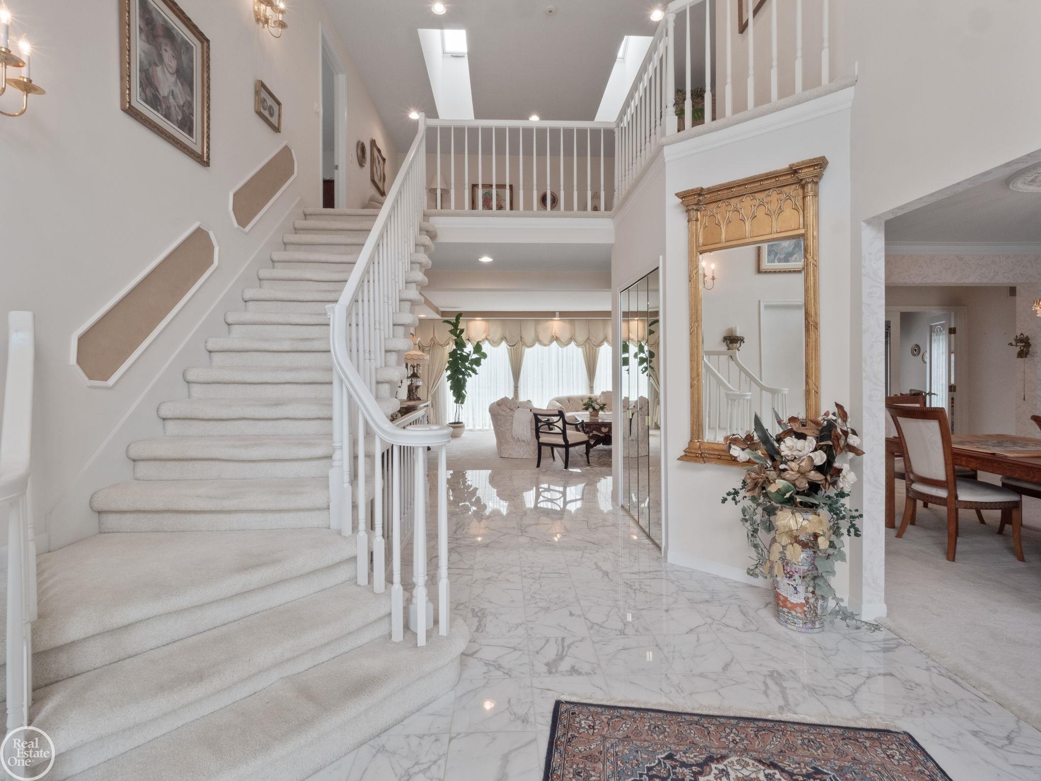 61555 Country Lane