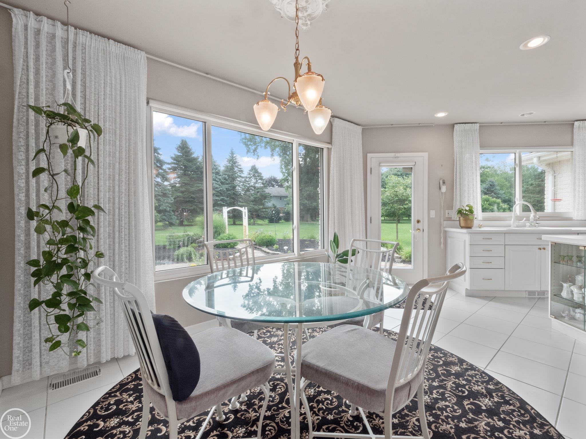 61555 Country Lane