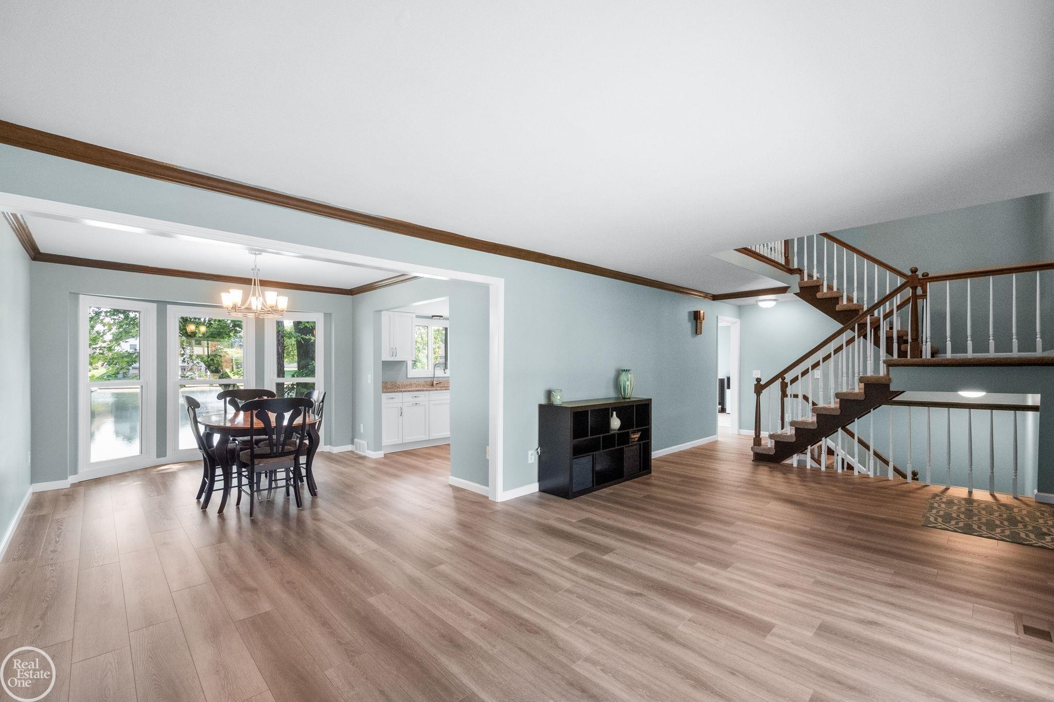 48326 Lake Valley Drive