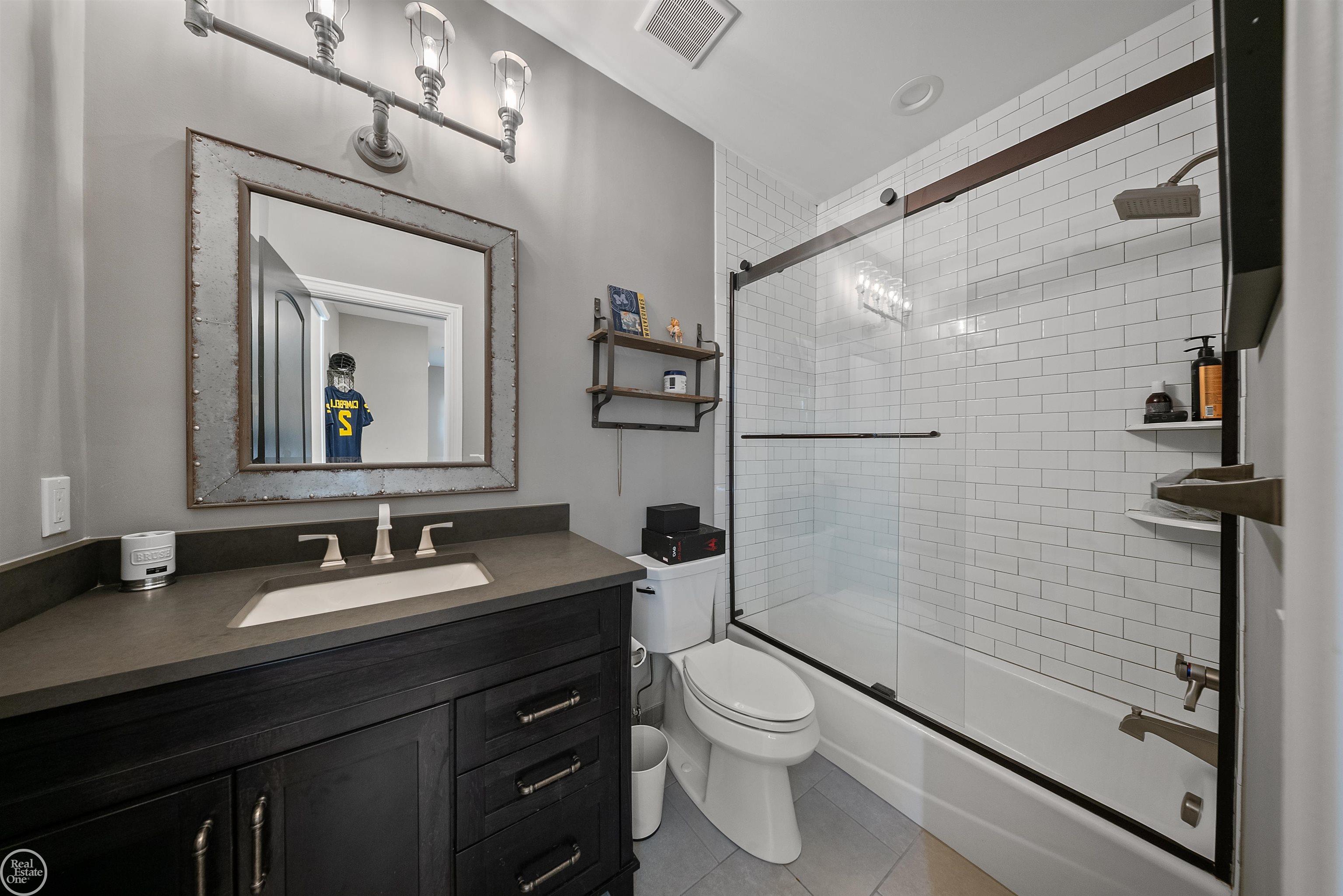 5201 Orchard Ridge Court Unit 4 Unit: Unit #4