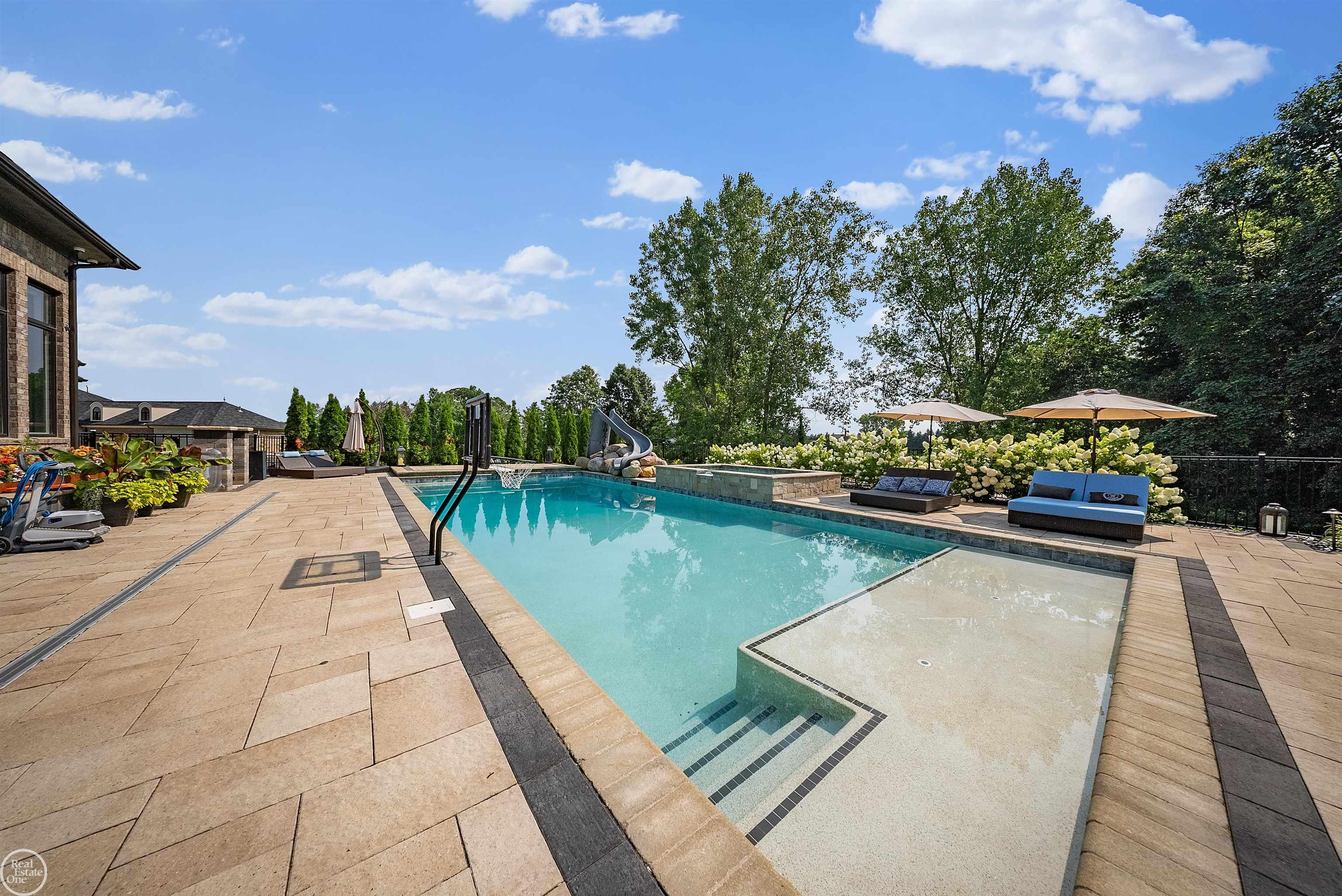 5201 Orchard Ridge Court Unit 4 Unit: Unit #4